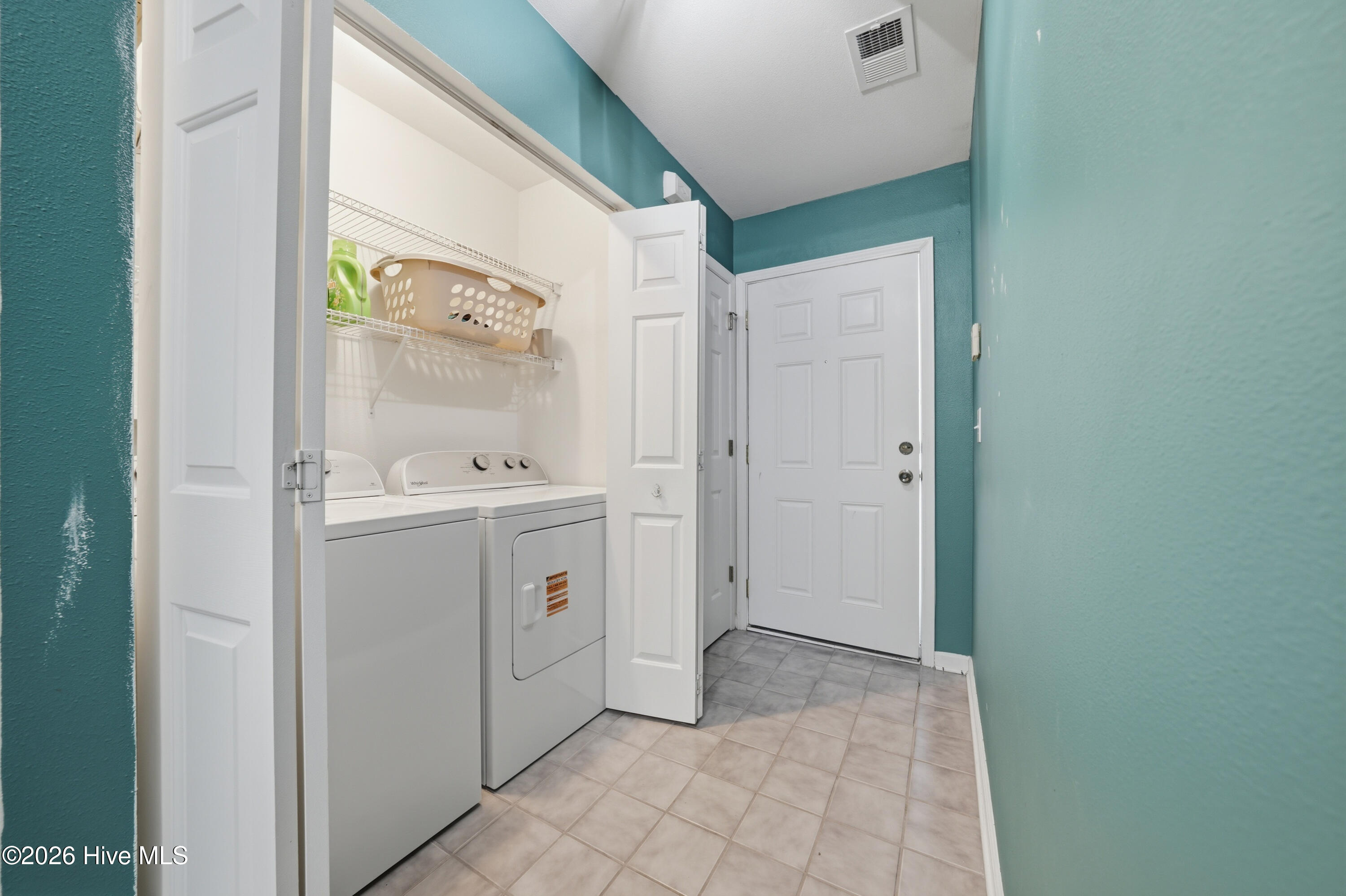 7404 Huckleberry Lane Sw Property Photo 4