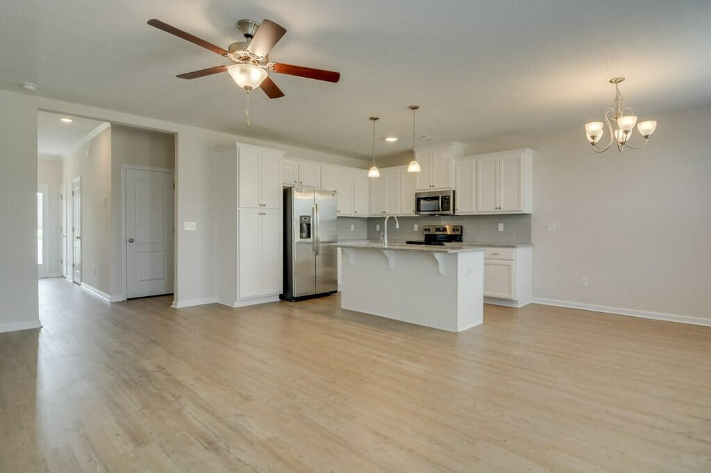 485 Amesbury Drive Property Photo 16