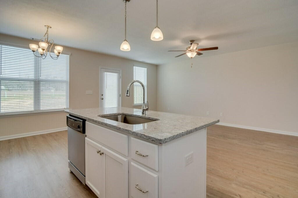 485 Amesbury Drive Property Photo 17