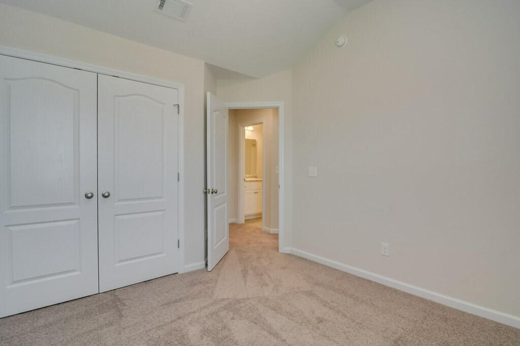 485 Amesbury Drive Property Photo 25