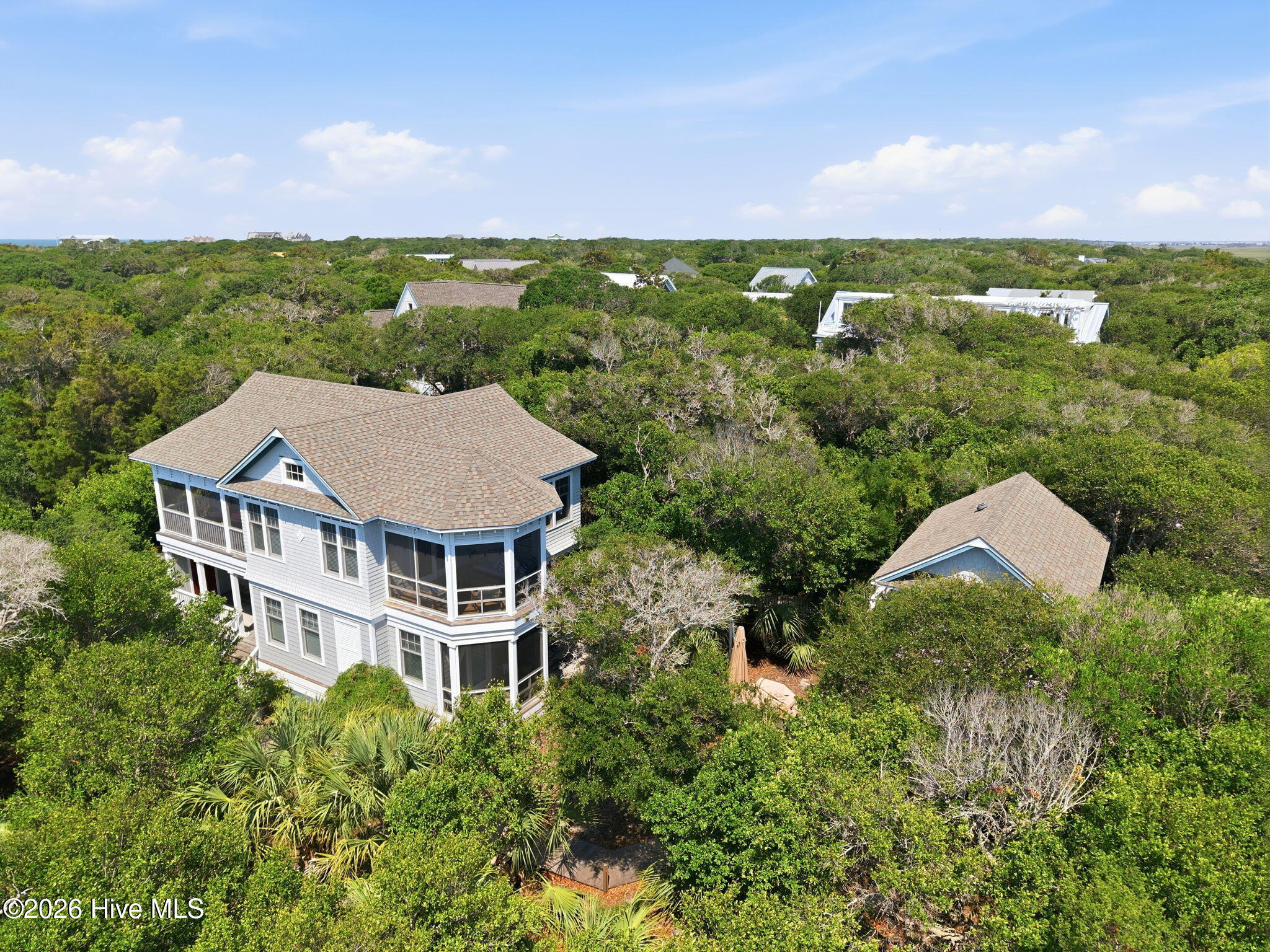 617 Ocracoke Way Property Photo 3