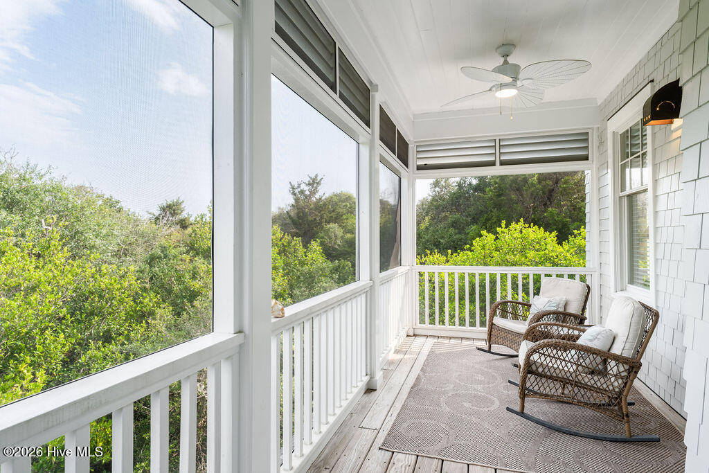 617 Ocracoke Way Property Photo 16