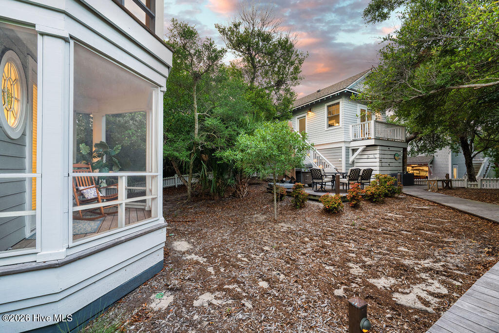 617 Ocracoke Way Property Photo 27