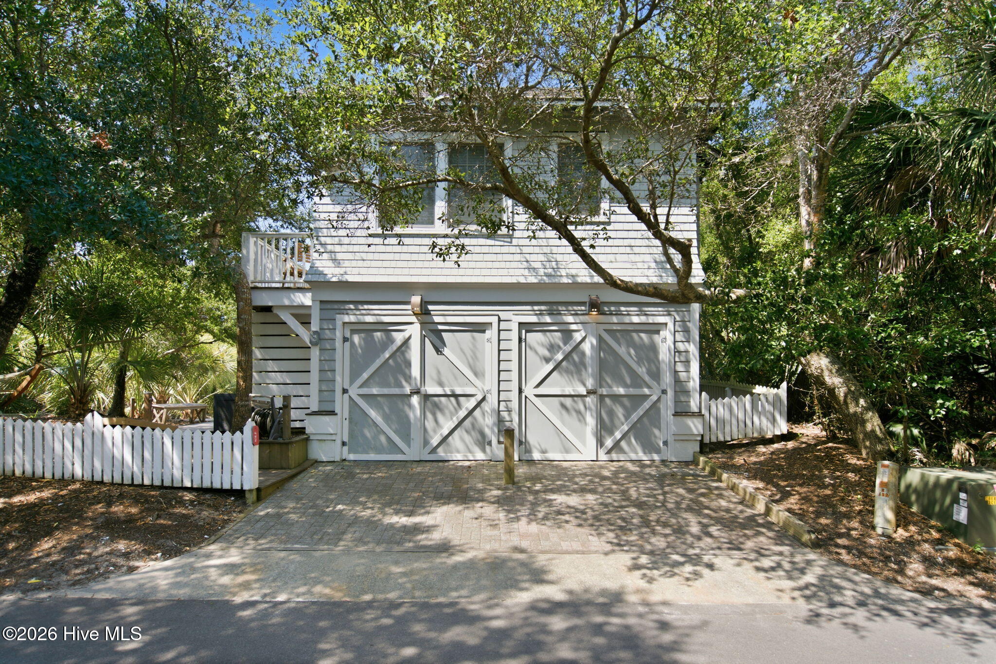 617 Ocracoke Way Property Photo 29