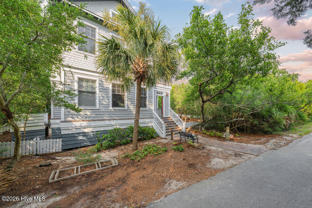 617 Ocracoke Way Property Photo 43