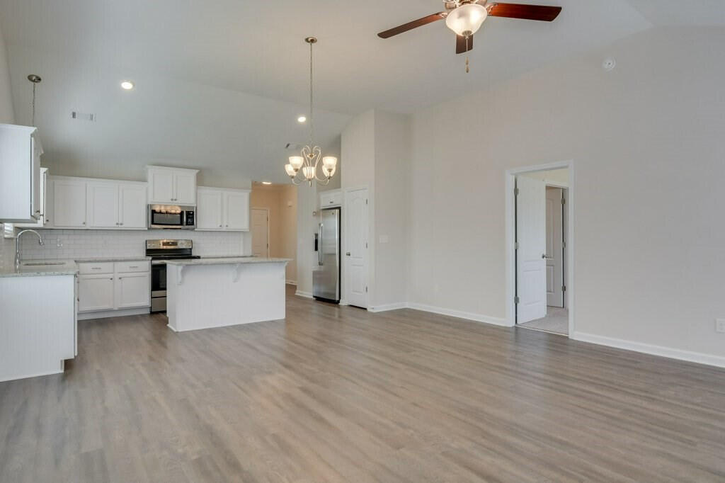 343 Norwich Drive Property Photo 22