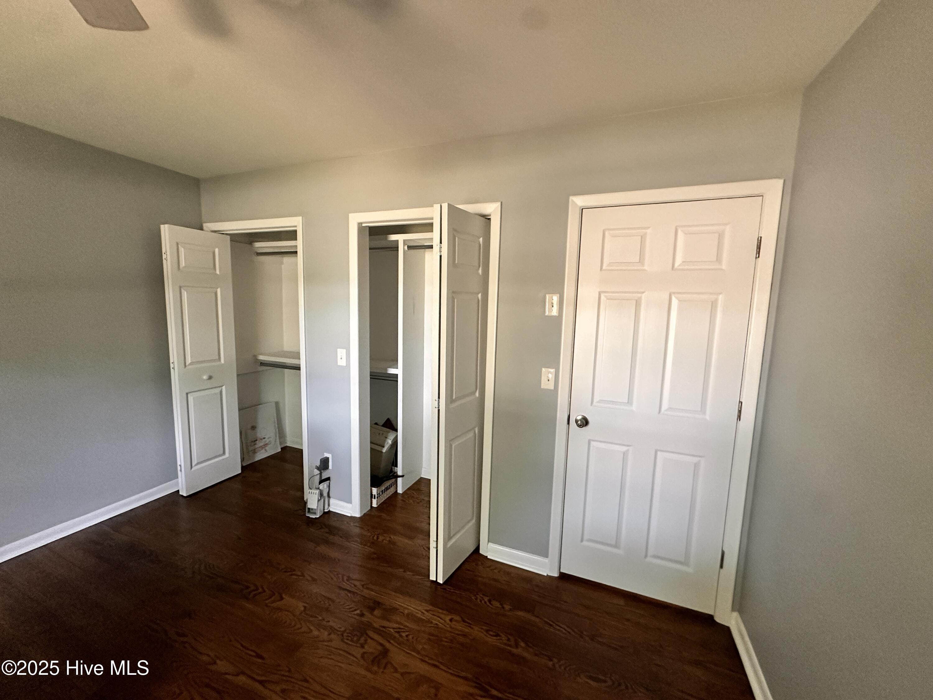1506 E Oak Island Drive Property Photo 31