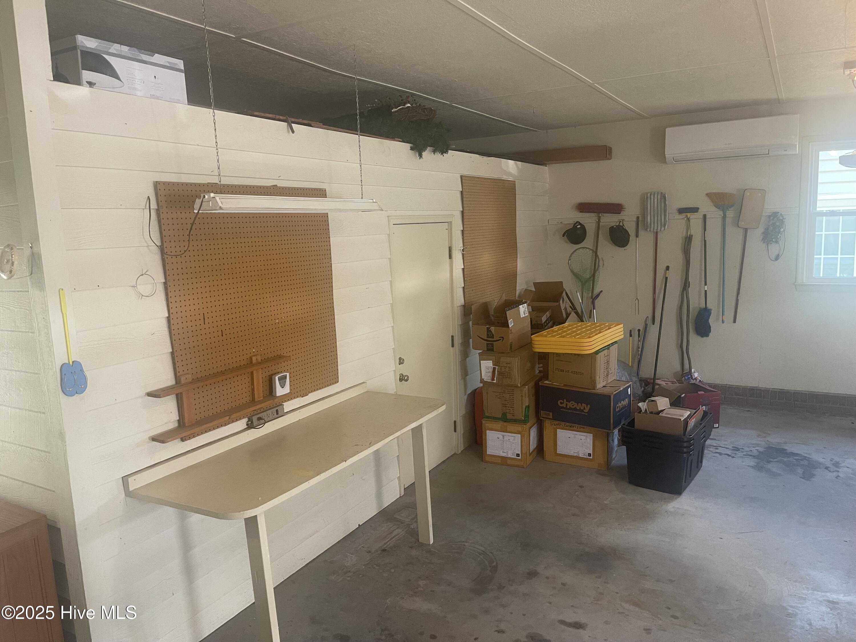 1506 E Oak Island Drive Property Photo 42