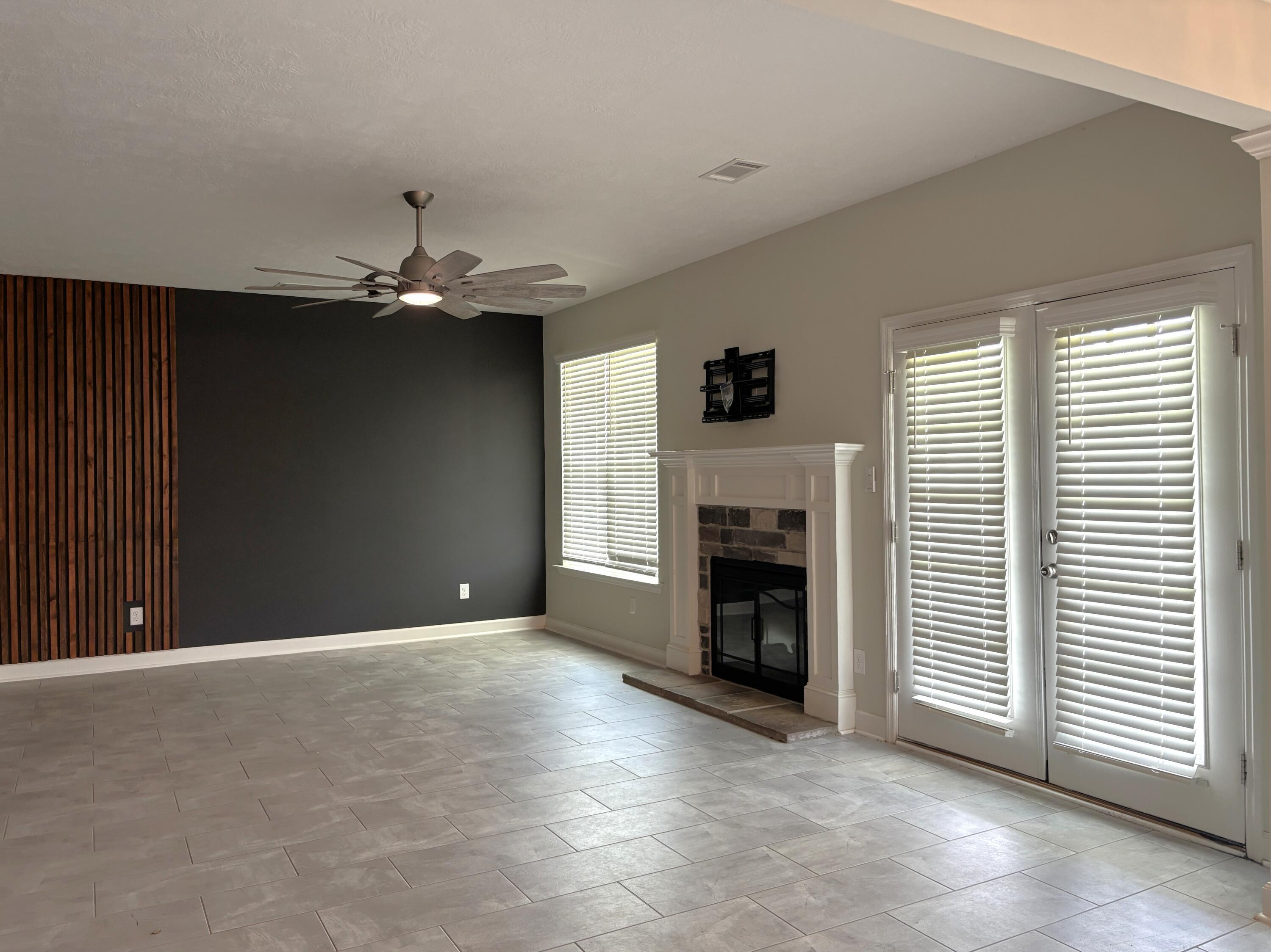 5277 Copse Drive Property Photo 14