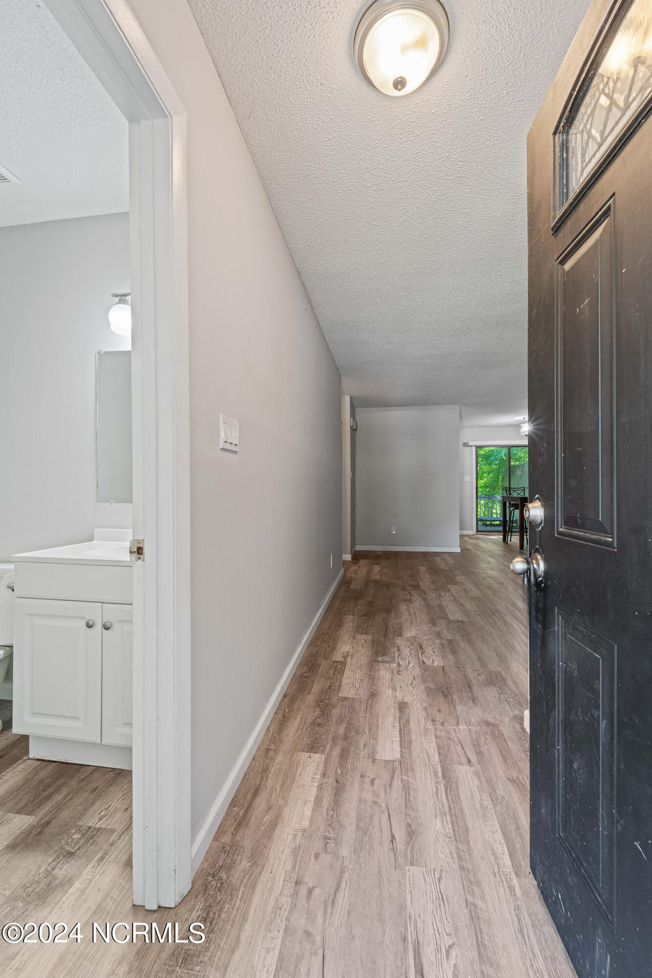 18 S Onsville Place Property Photo 2