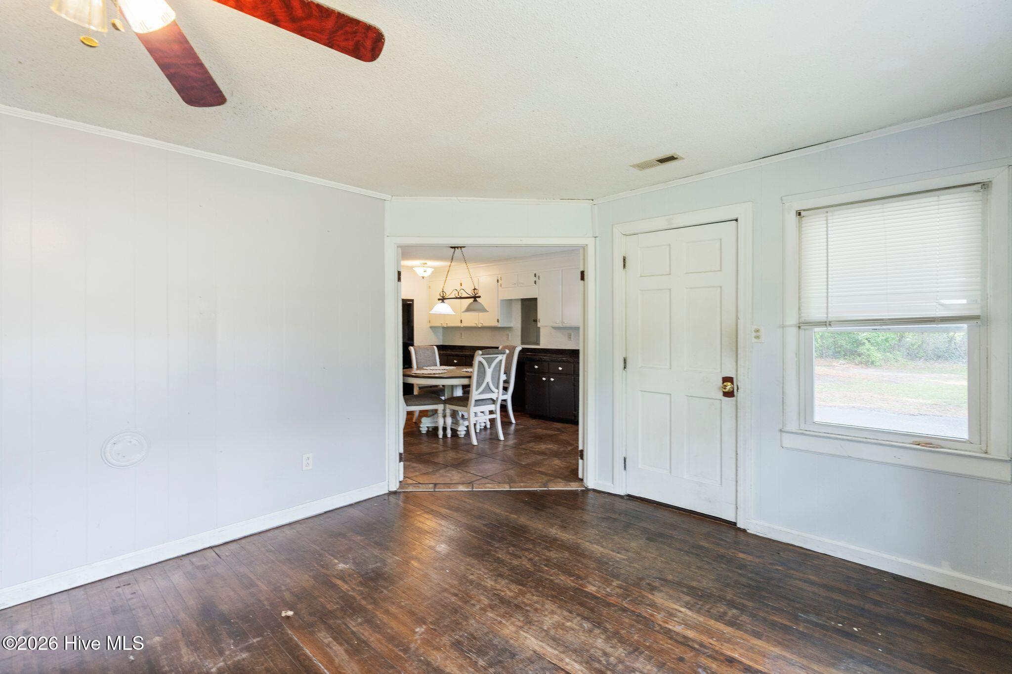 2426 Sarecta Road Property Photo 9
