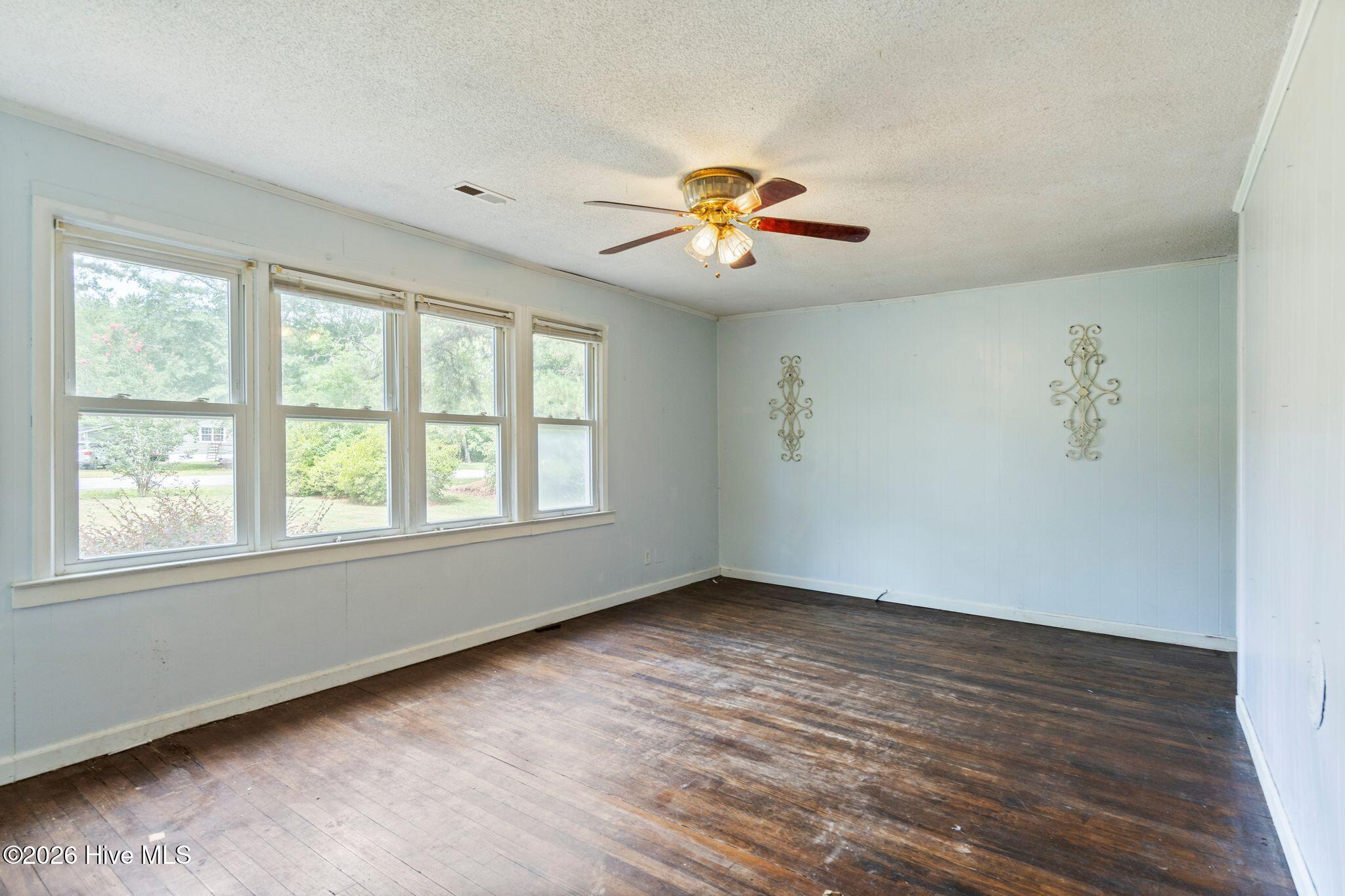 2426 Sarecta Road Property Photo 11
