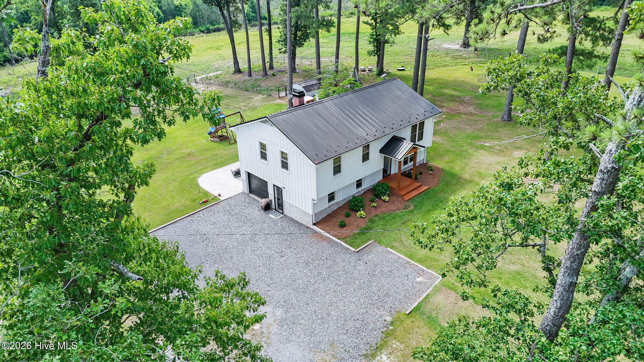 322 Shady Lane Property Photo 4