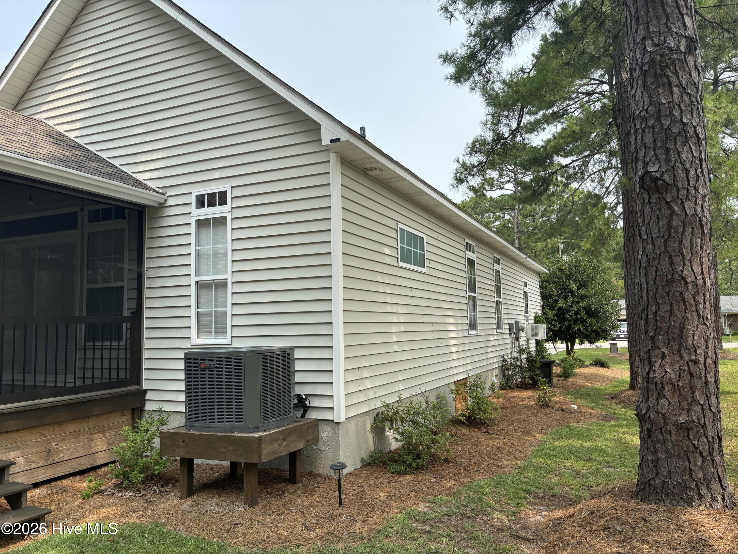 1817 Caracara Drive Property Photo 4