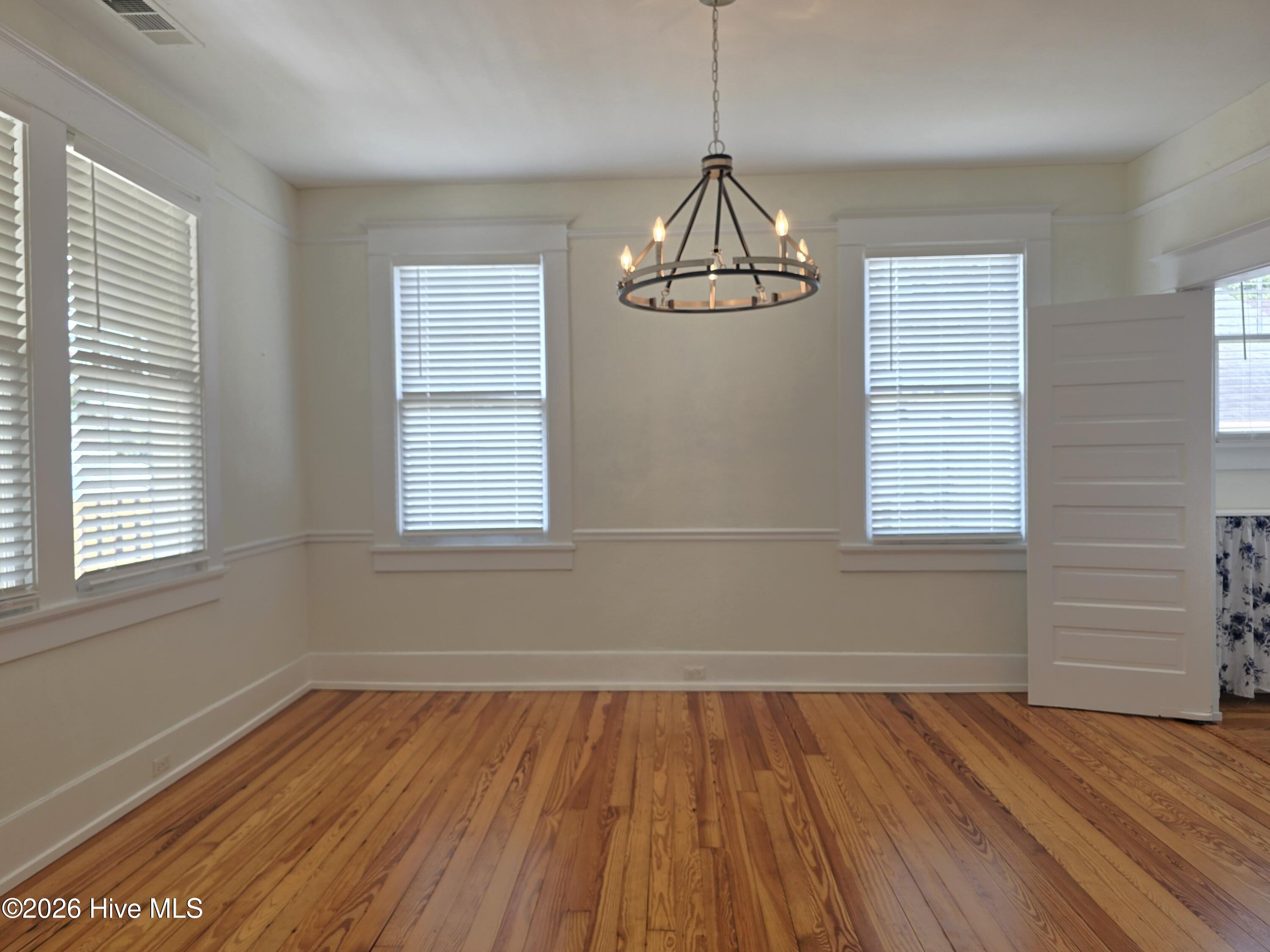 1429 Stovall Street Property Photo 6
