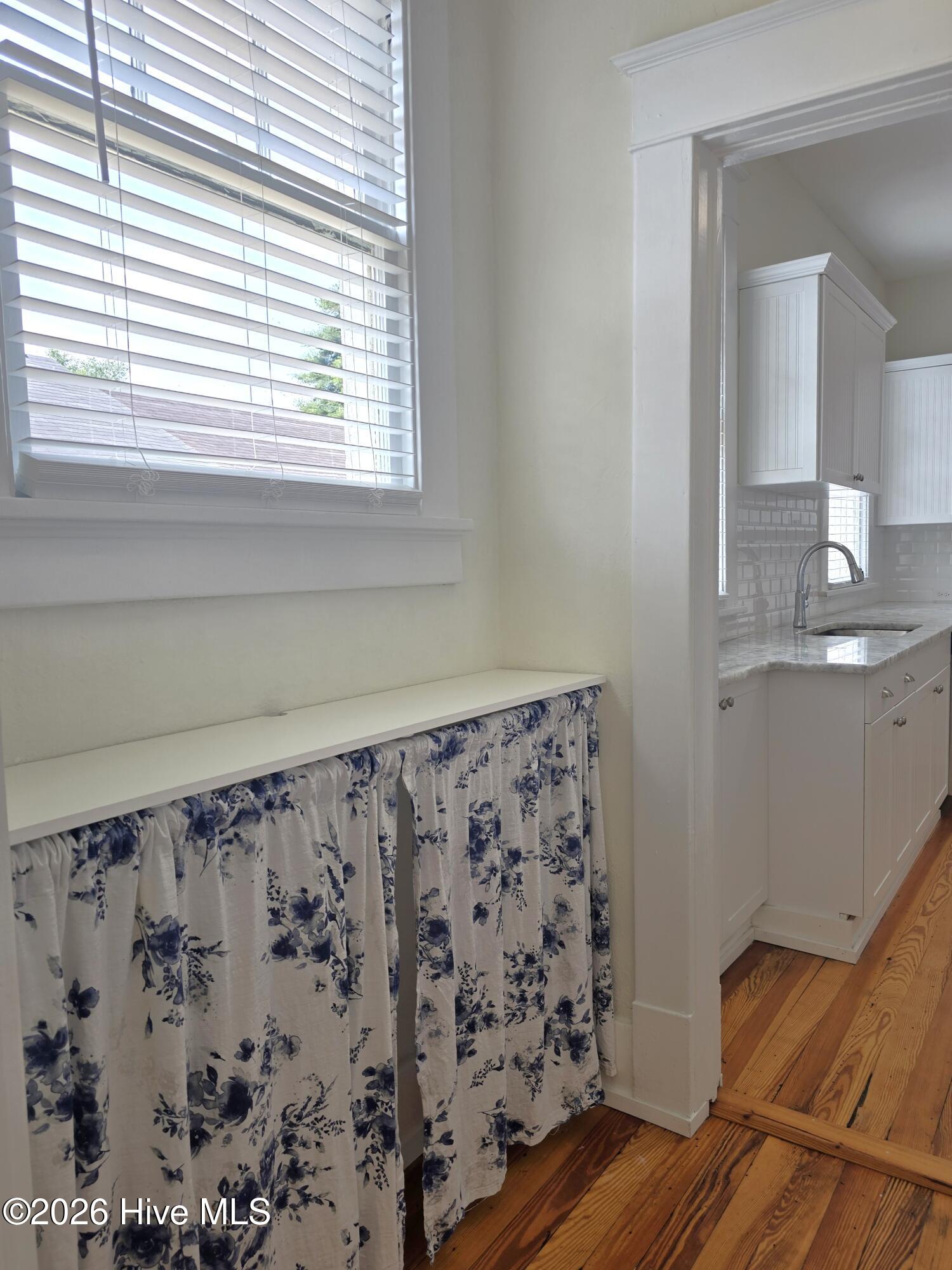 1429 Stovall Street Property Photo 10