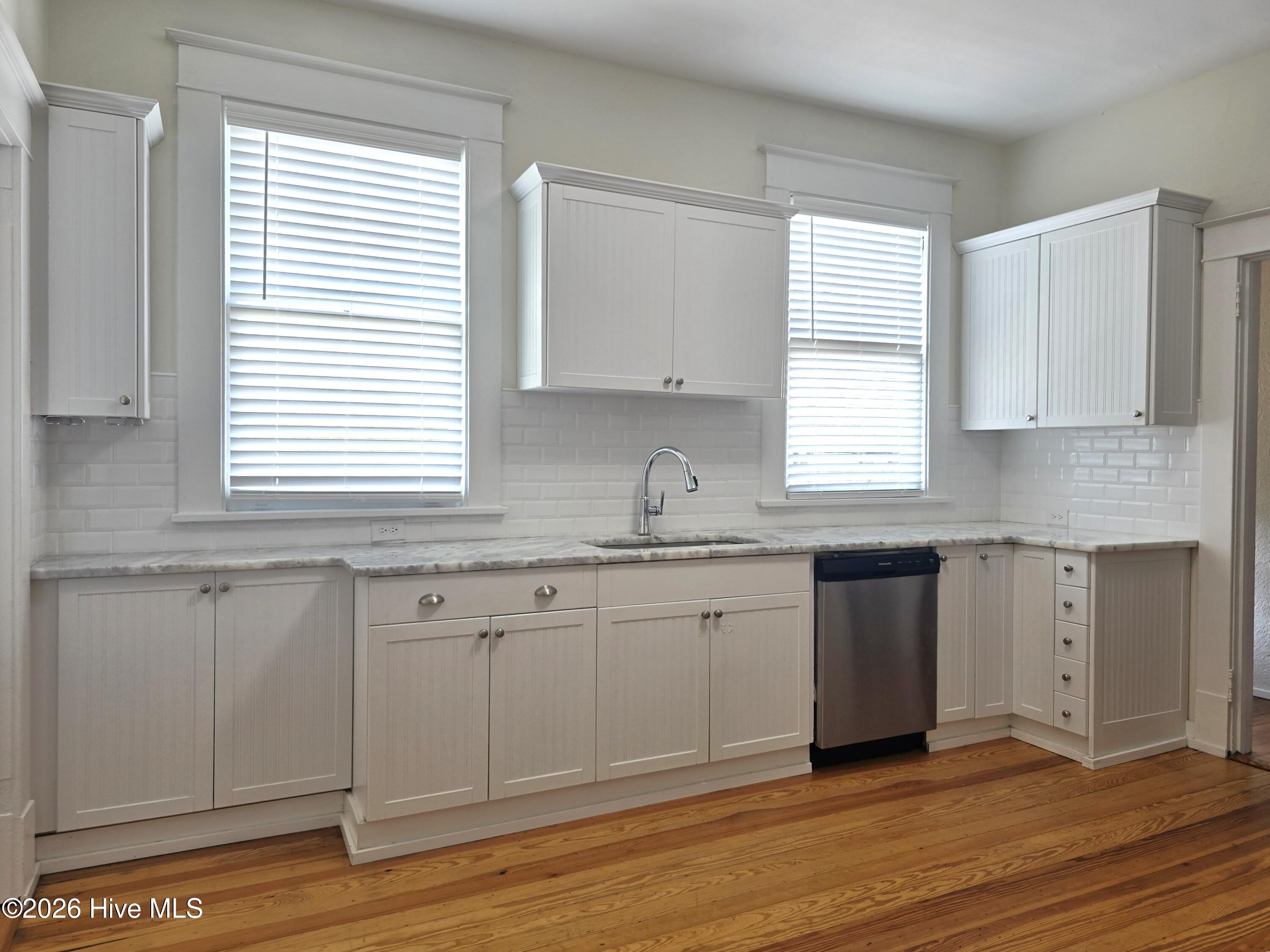1429 Stovall Street Property Photo 12