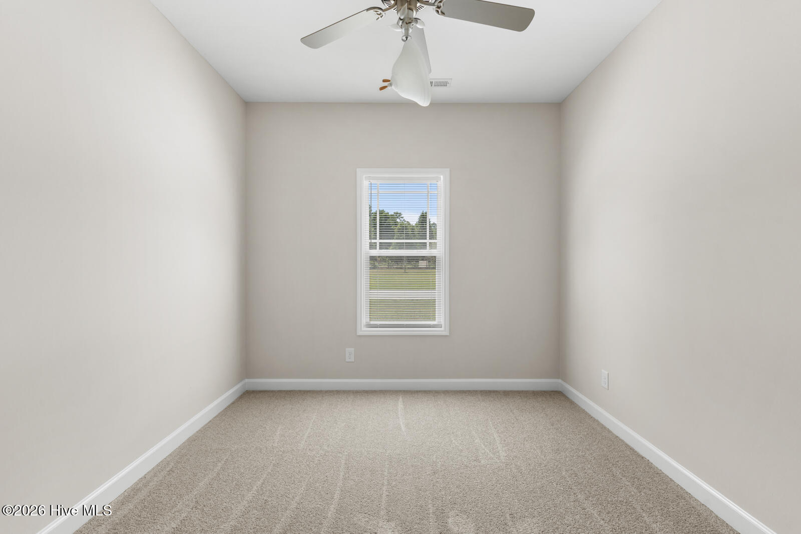 110 S Stone Drive Property Photo 14