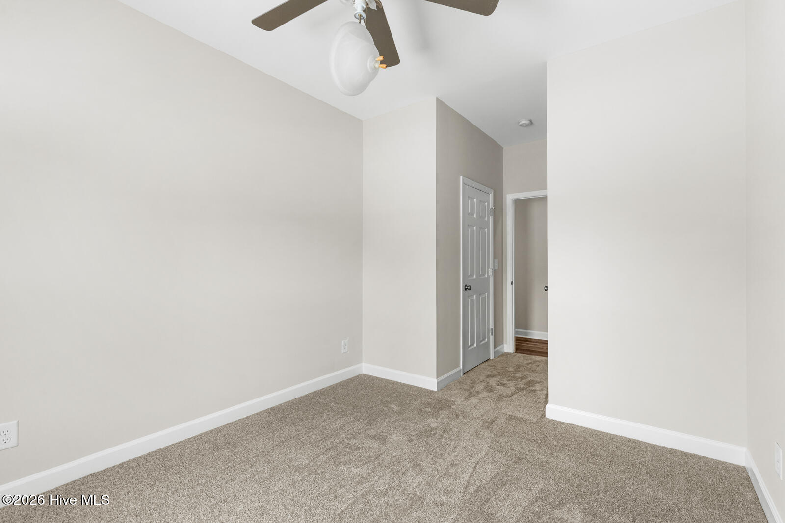 110 S Stone Drive Property Photo 15