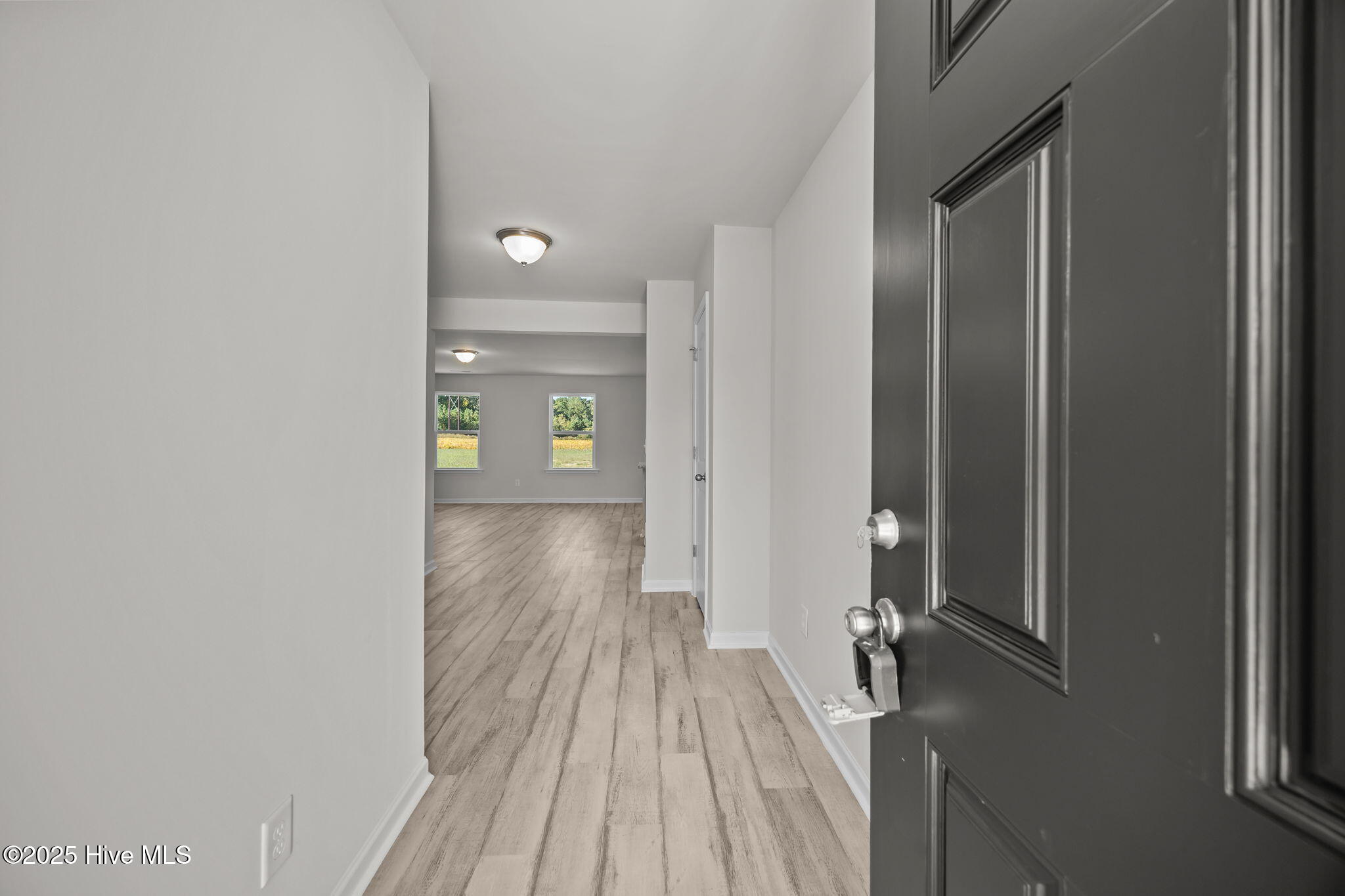 213 Slatestone Road Property Photo 6