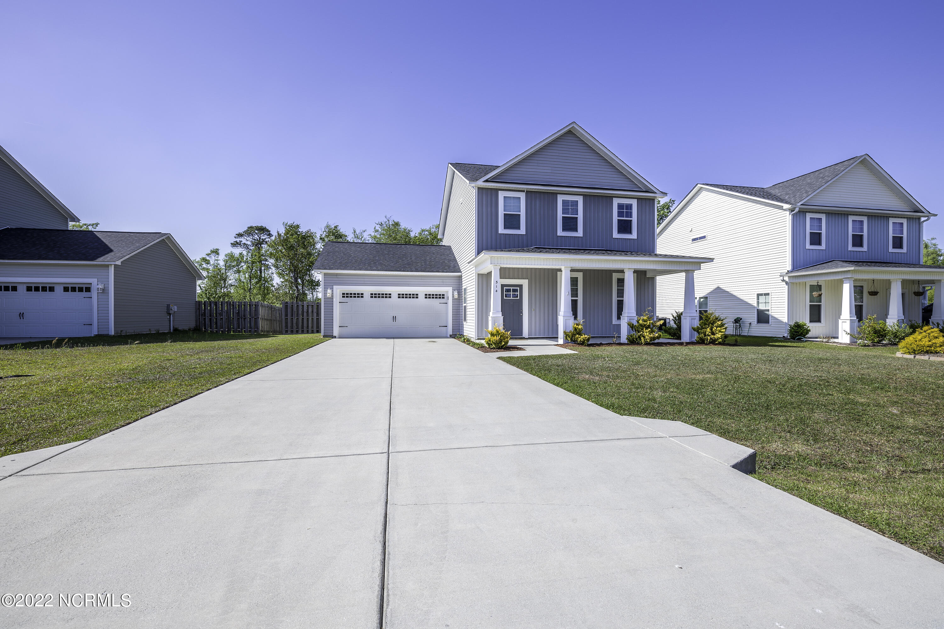 314 Holbrook Lane Property Photo 6