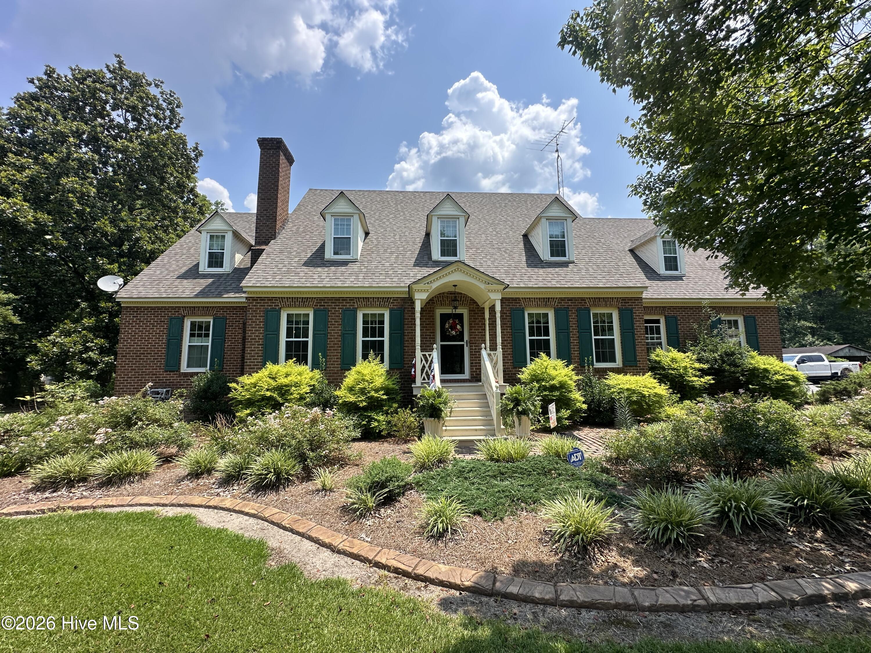130 River Road Property Photo 1