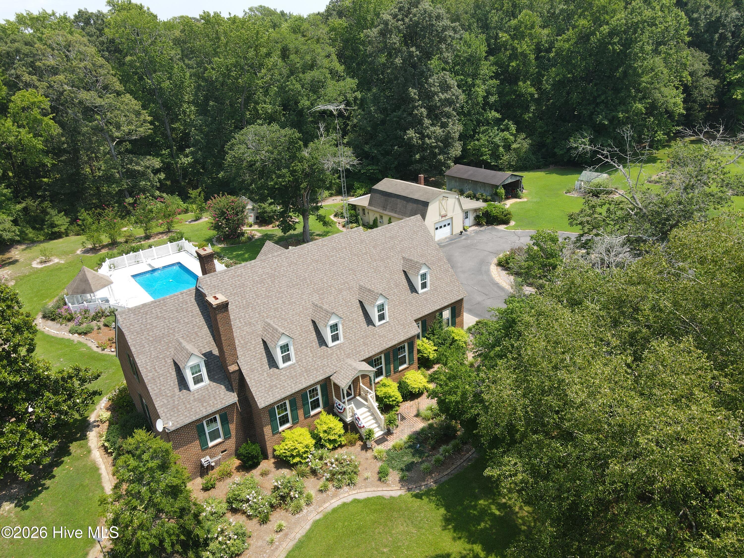 130 River Road Property Photo 4