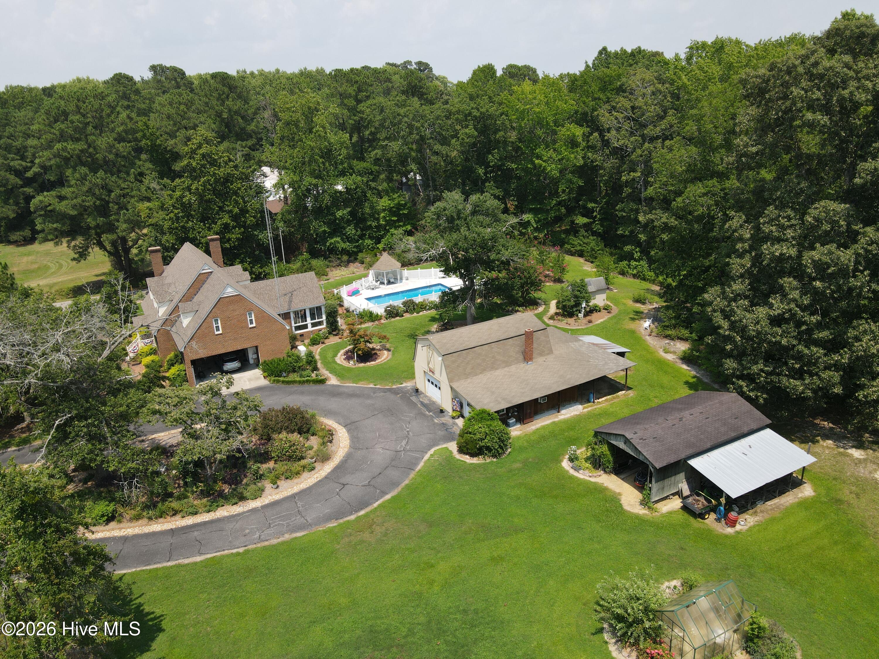 130 River Road Property Photo 7