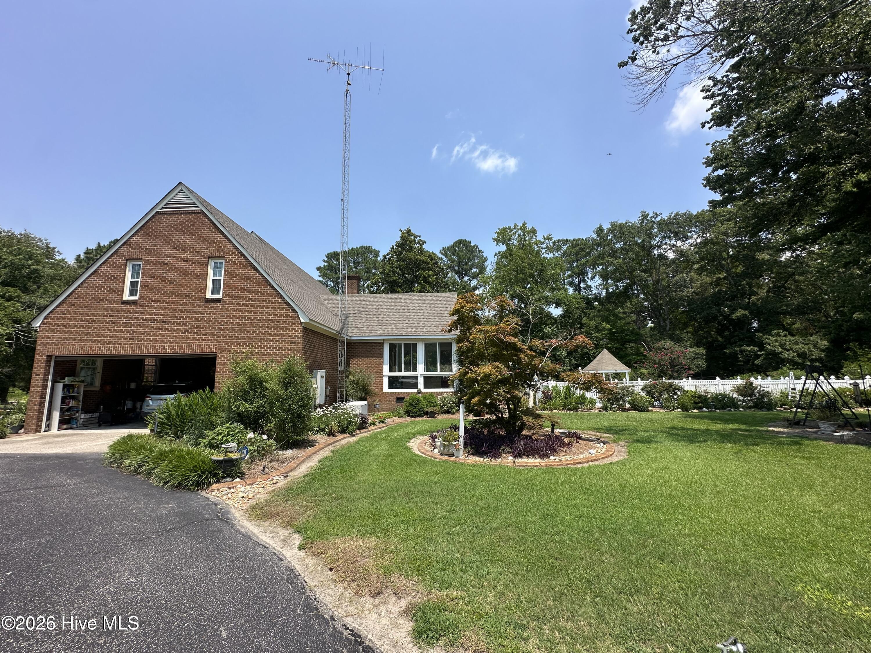 130 River Road Property Photo 10
