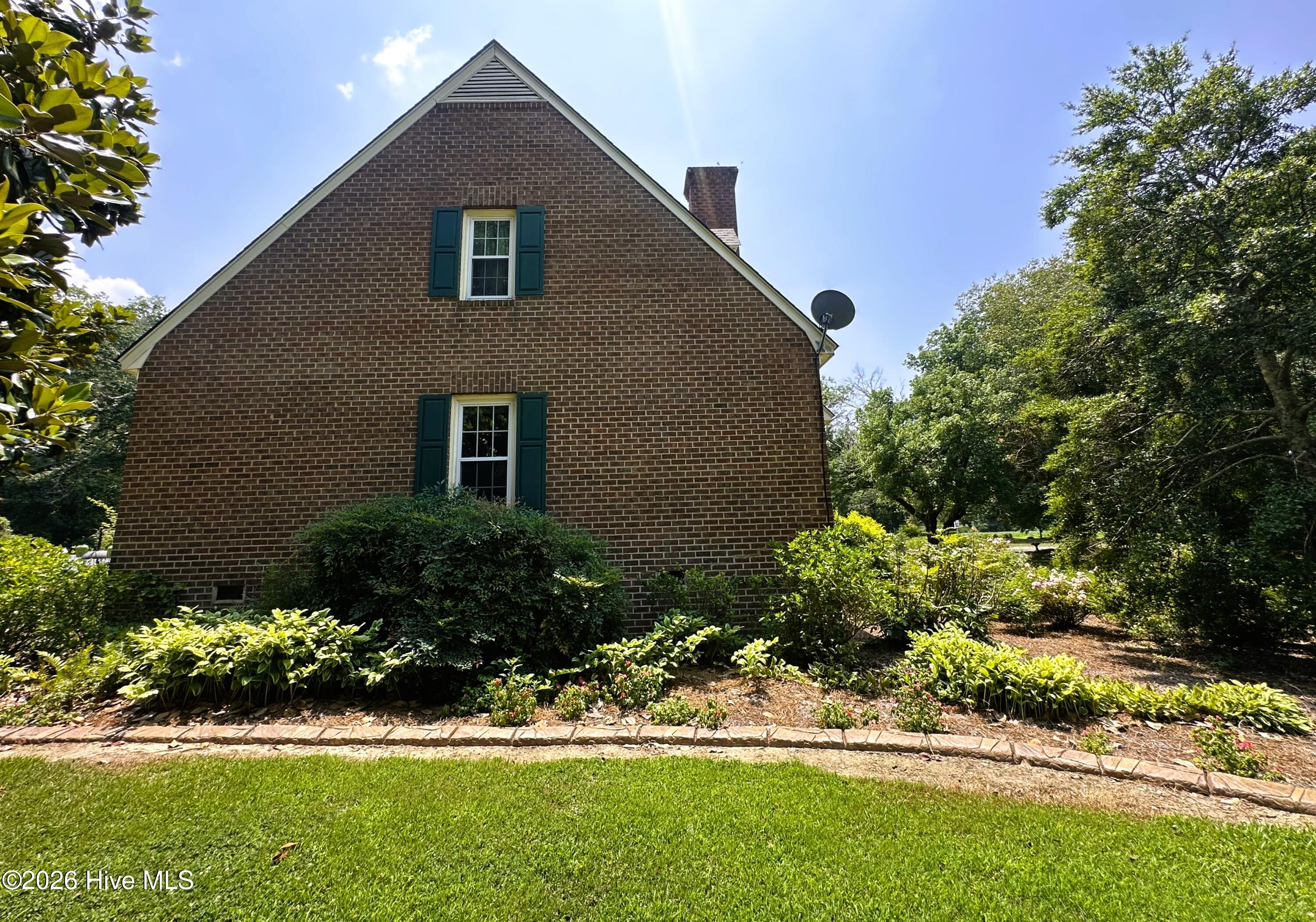130 River Road Property Photo 11