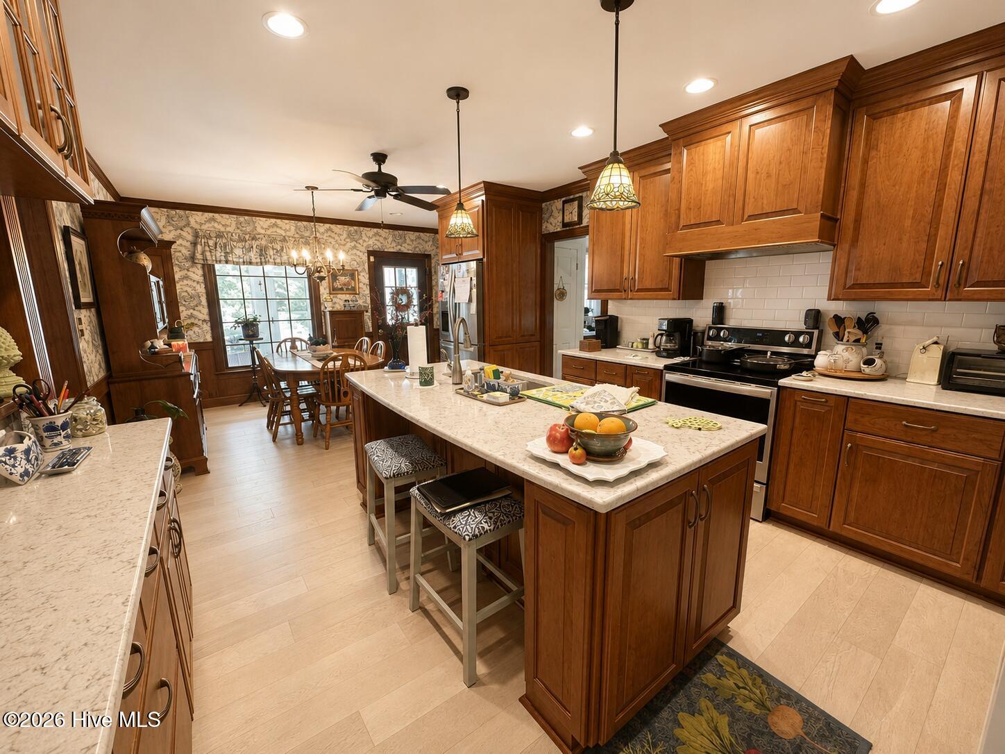 130 River Road Property Photo 24