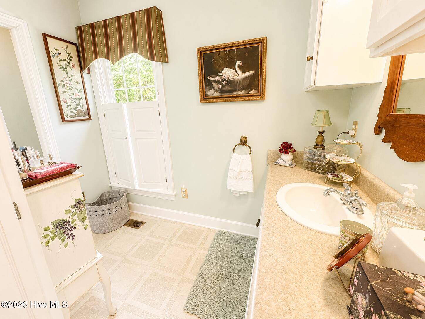130 River Road Property Photo 37