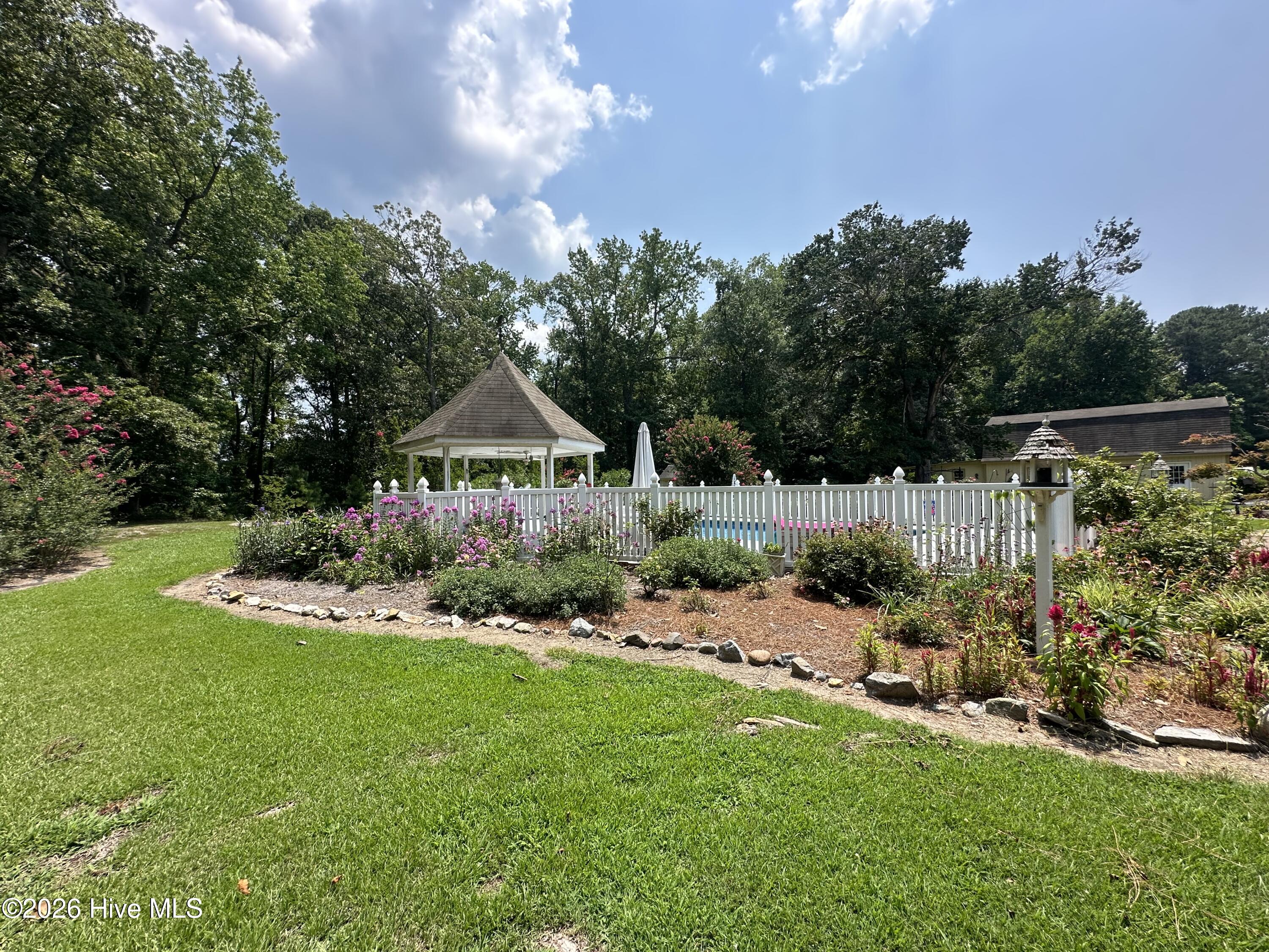 130 River Road Property Photo 52