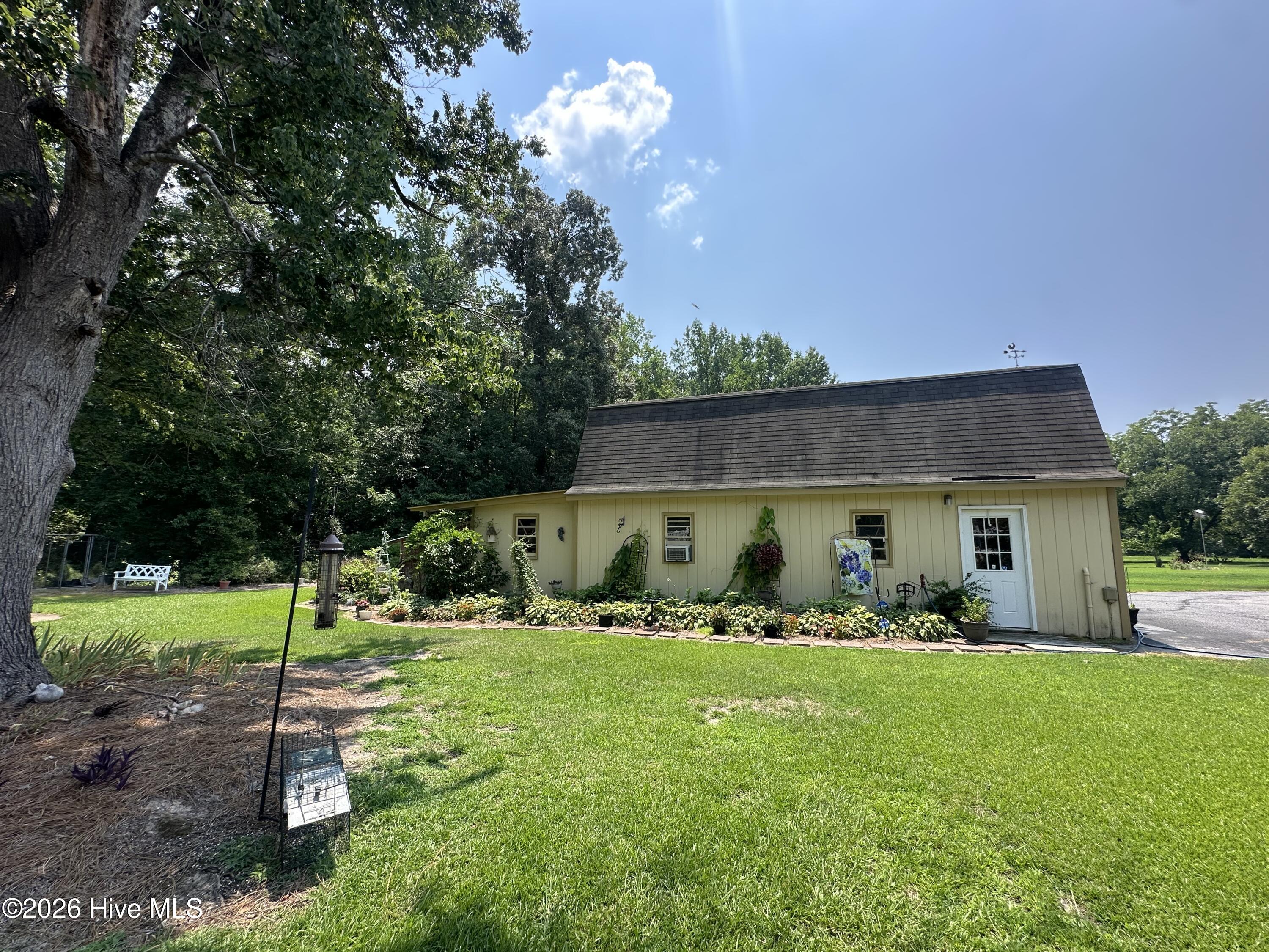 130 River Road Property Photo 58
