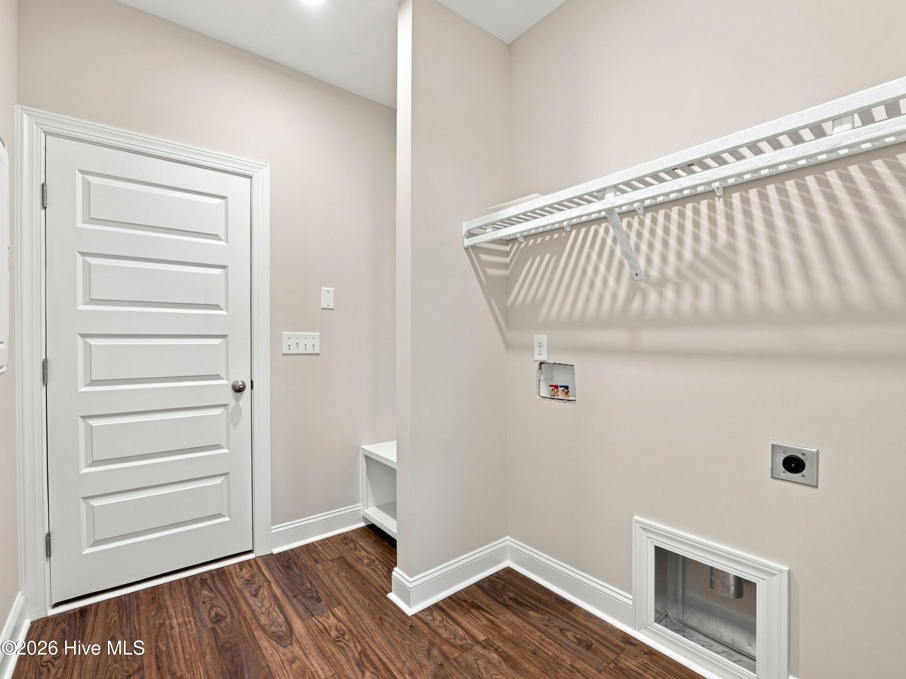 1002 Newcastle Alley Property Photo 8