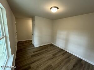 237 Slatestone Road Property Photo 6