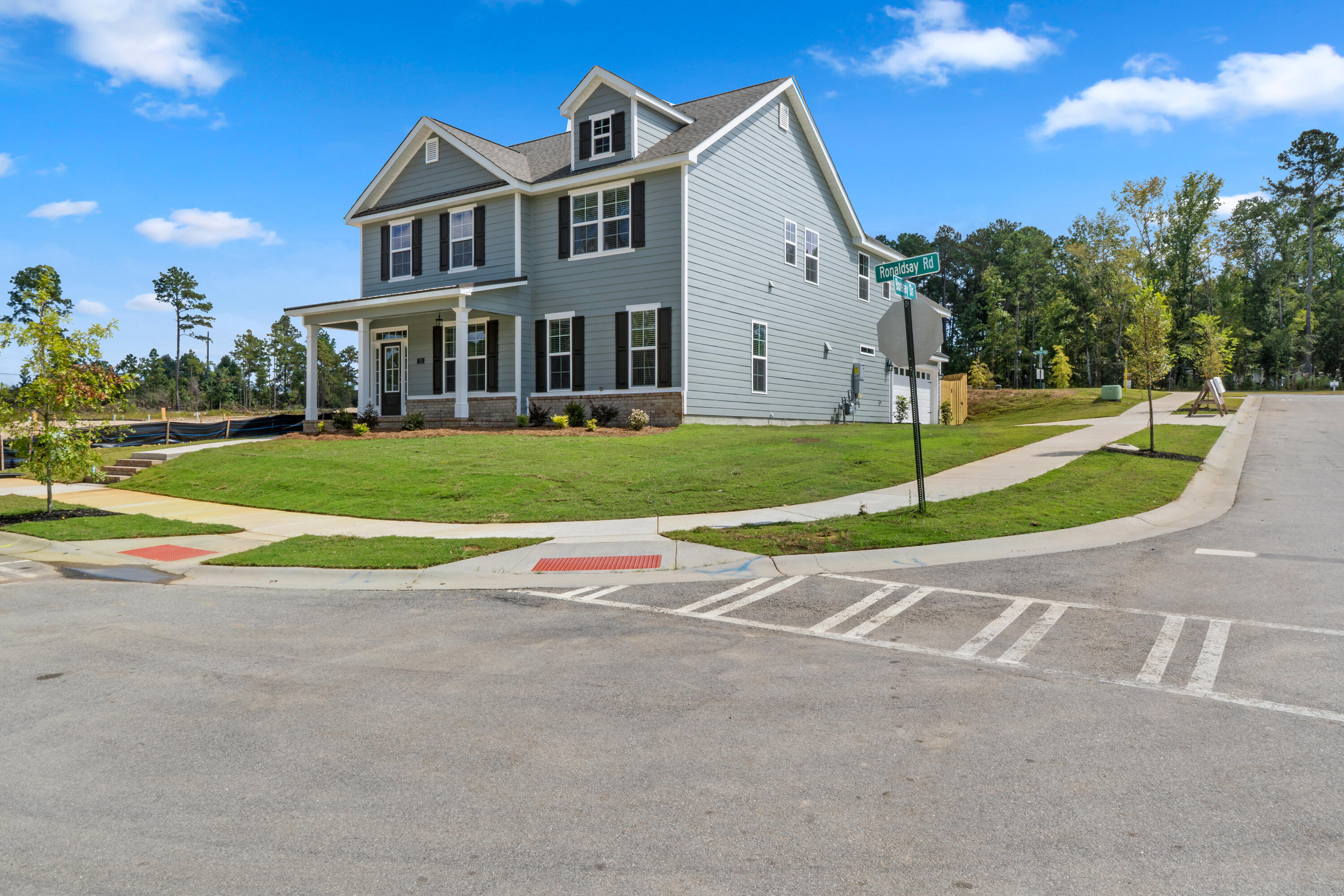 721 Ronaldsay Road Property Photo 4