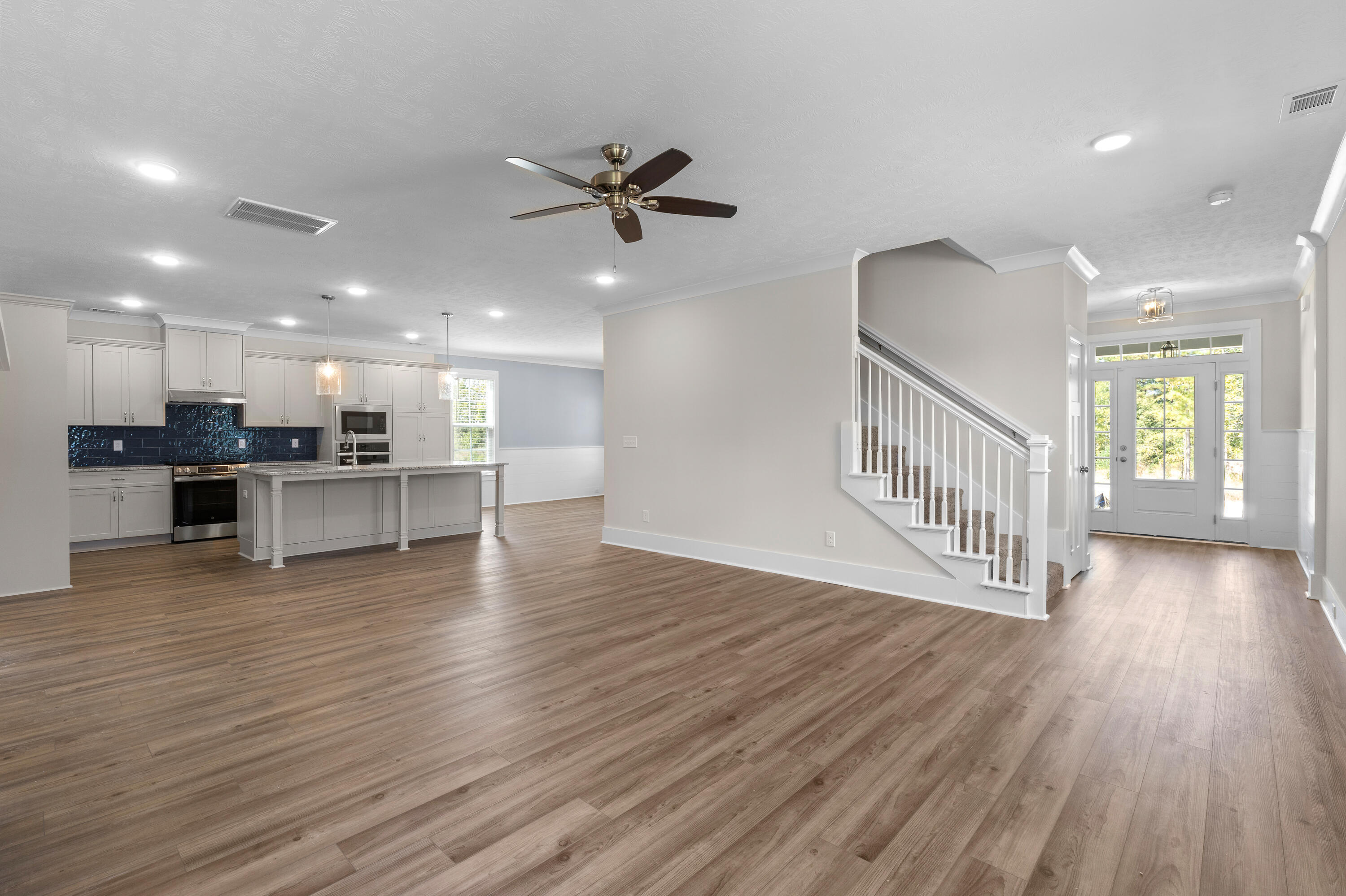 721 Ronaldsay Road Property Photo 9