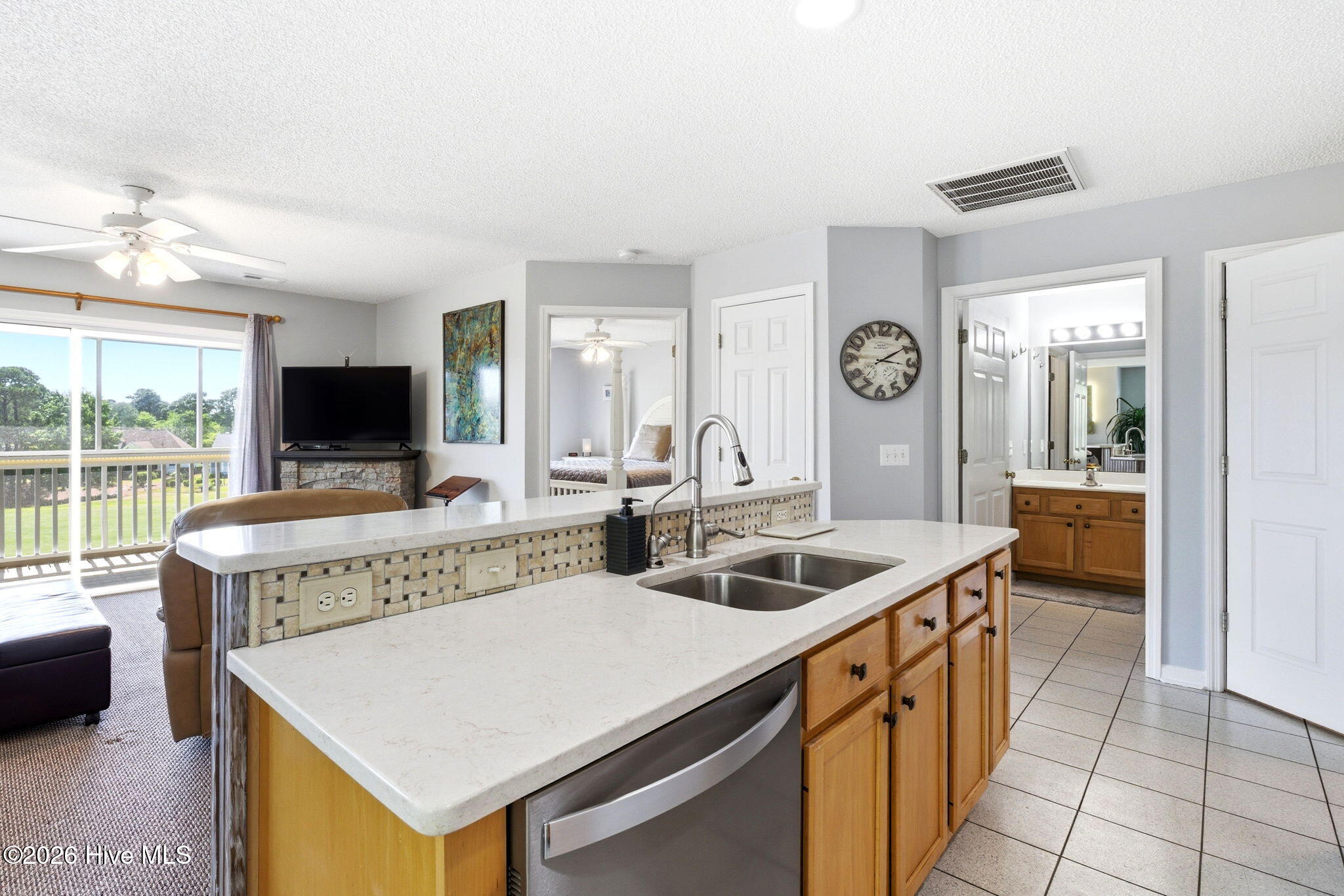 3350 Club Villas Drive # 705 Property Photo 11