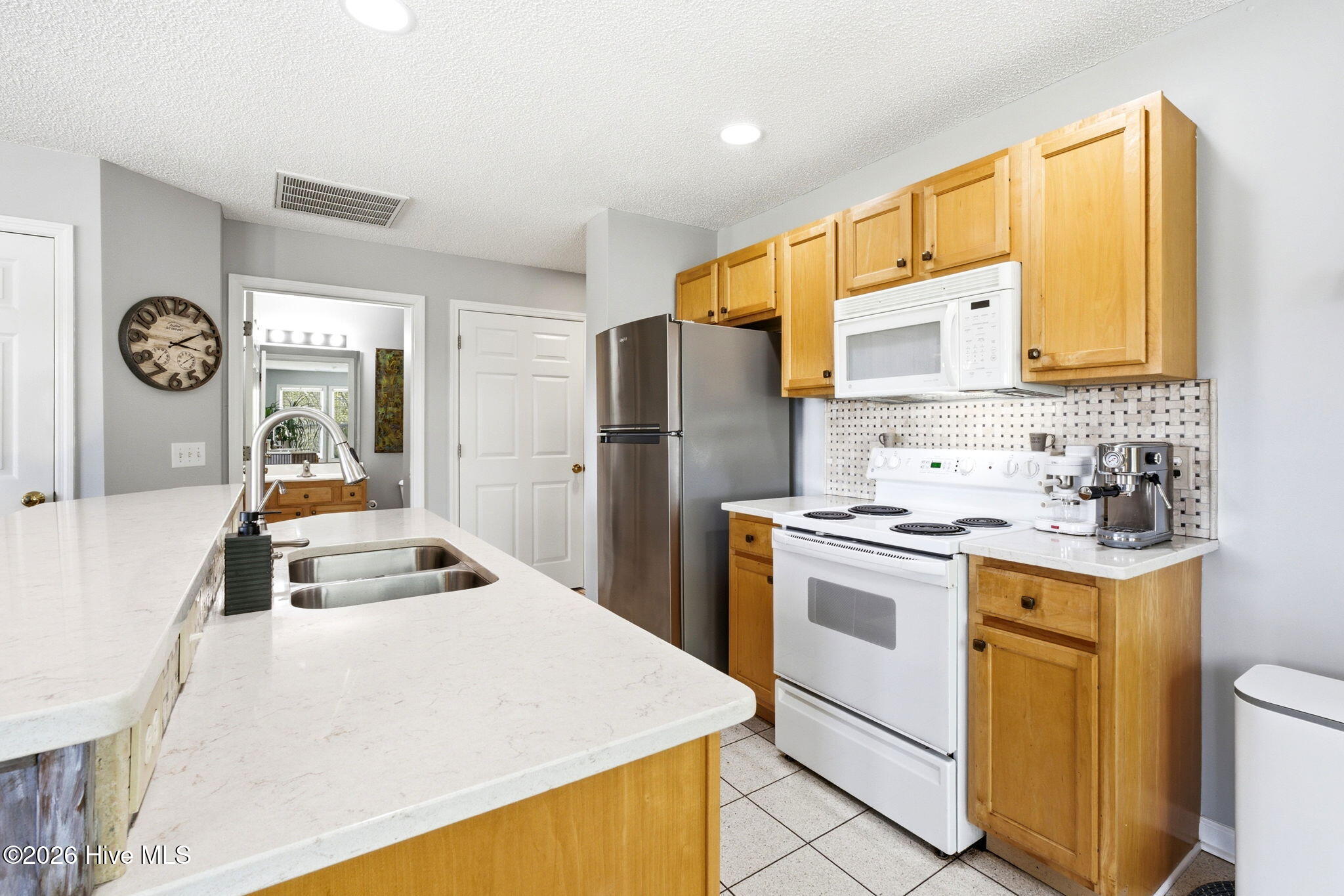 3350 Club Villas Drive # 705 Property Photo 35