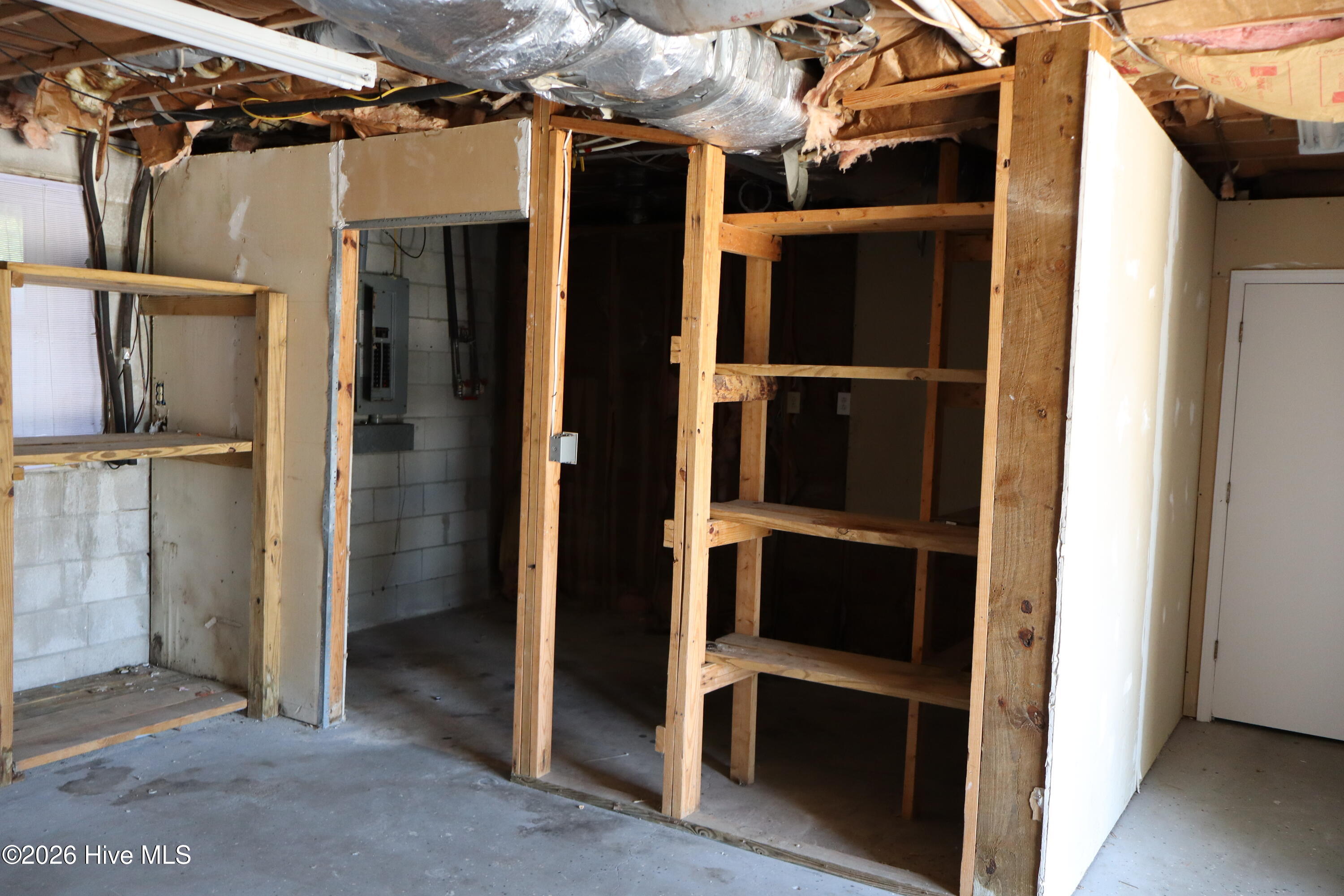 2306 Ocean Drive Property Photo 3