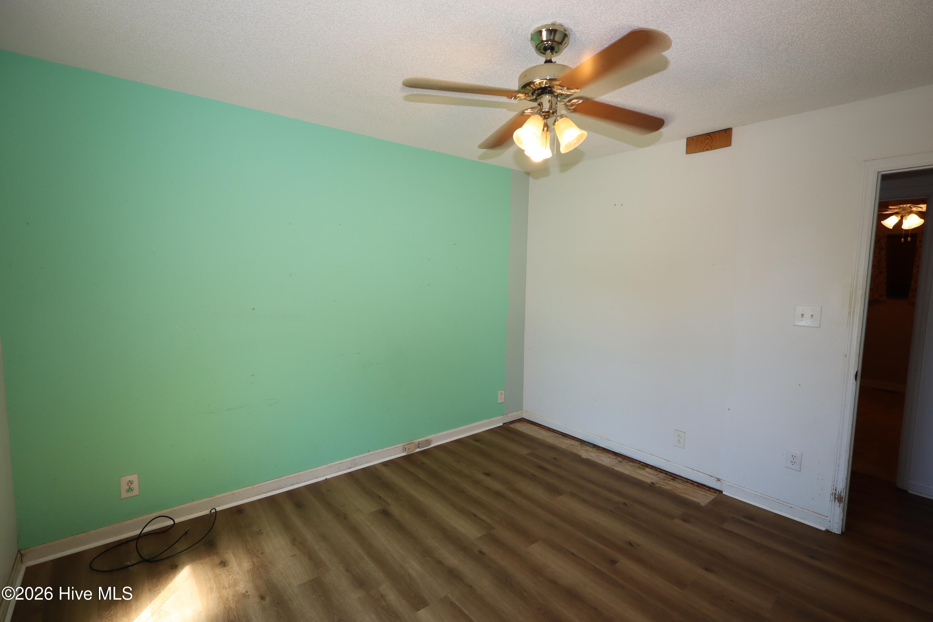 2306 Ocean Drive Property Photo 24