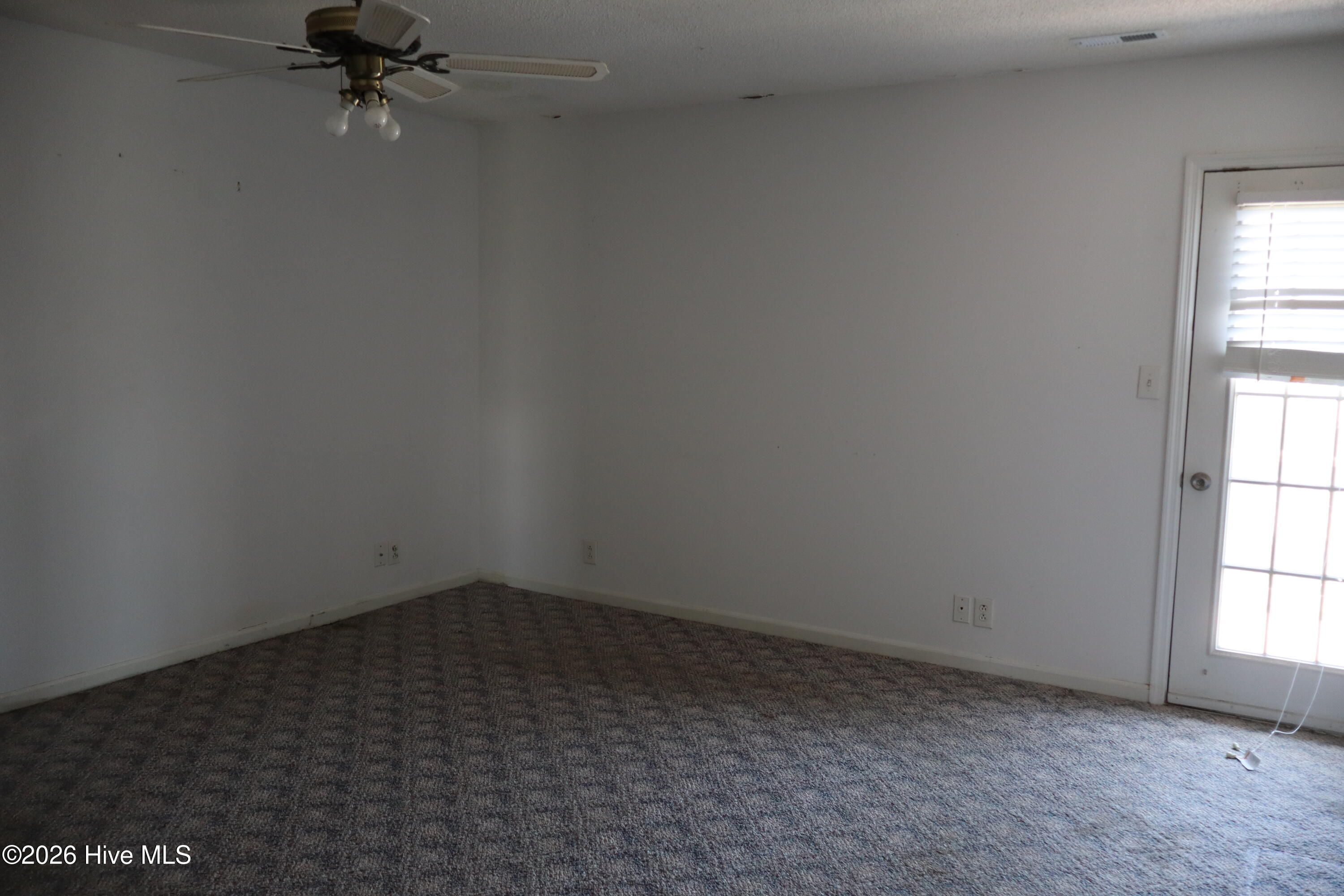 2306 Ocean Drive Property Photo 35