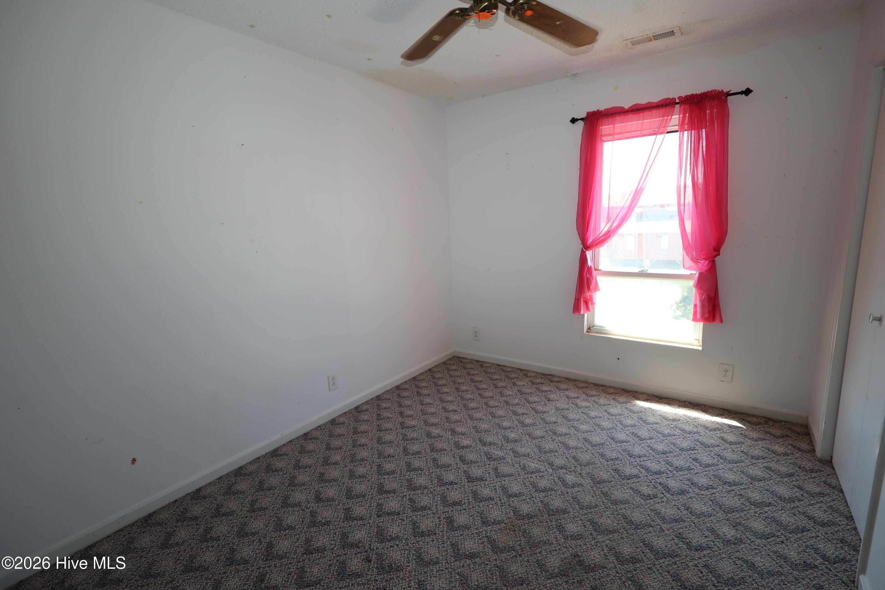 2306 Ocean Drive Property Photo 46