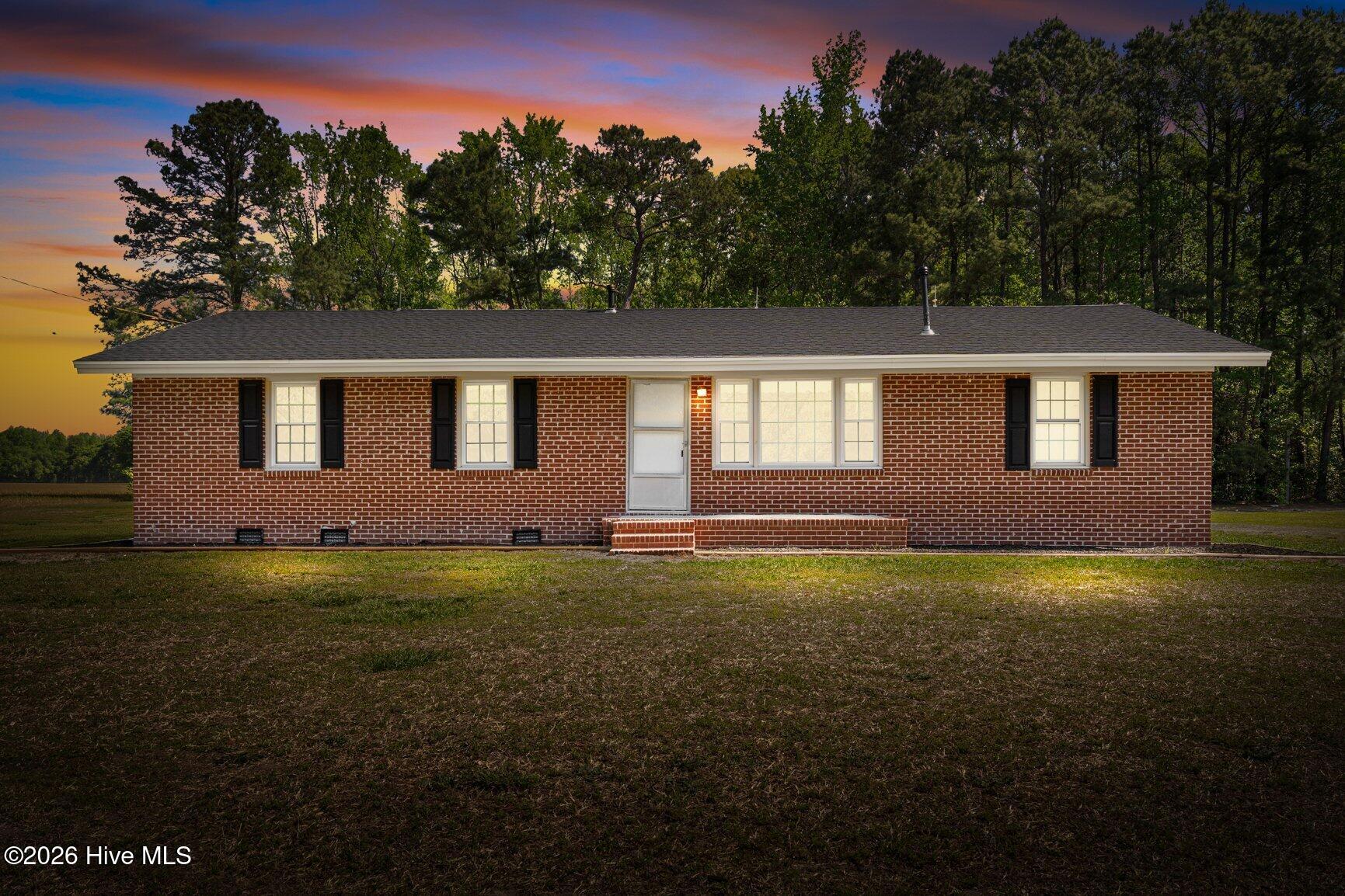 526 Maccripine Road Property Photo 1