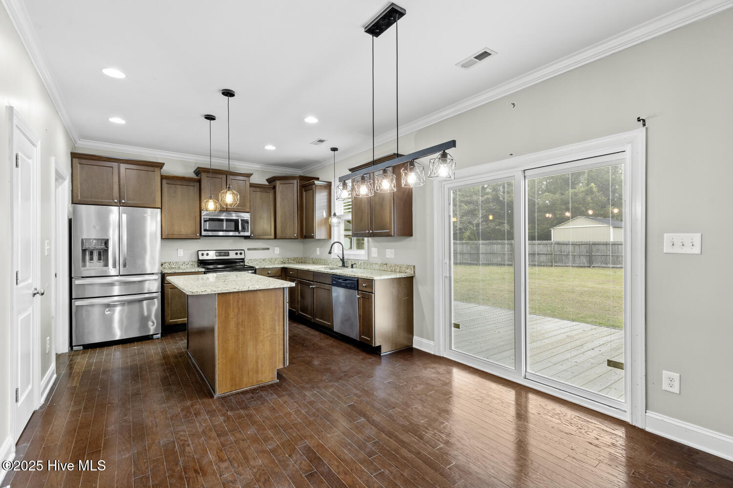 100 Kenna Court Property Photo 8
