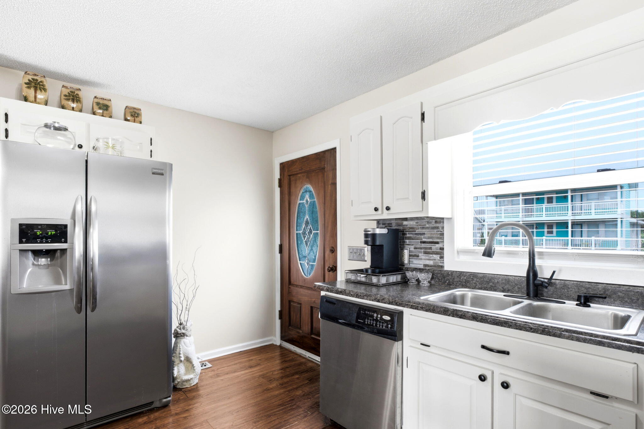 153 Brunswick Avenue W Property Photo 40