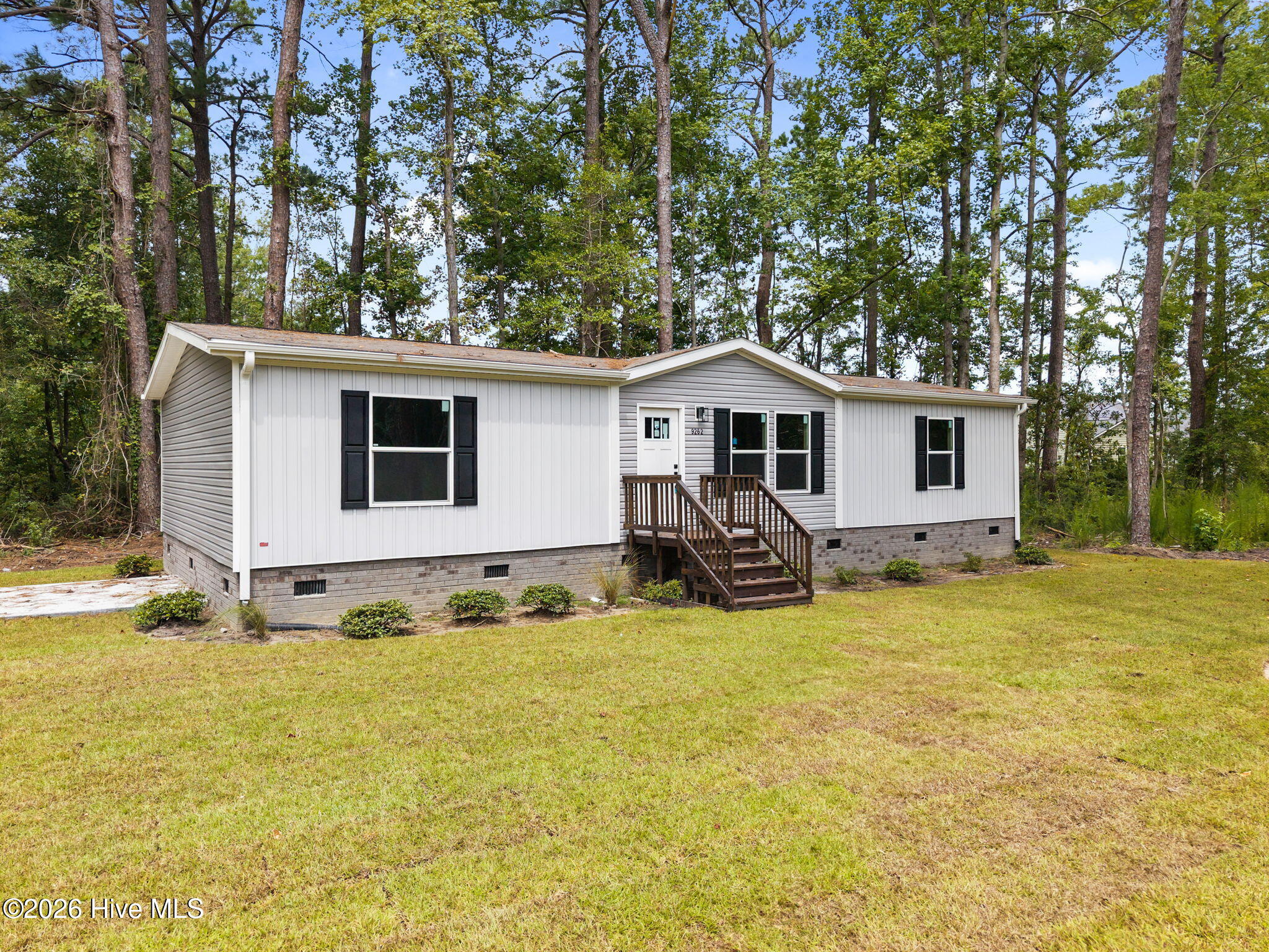 9262 Katharine Court Property Photo 1