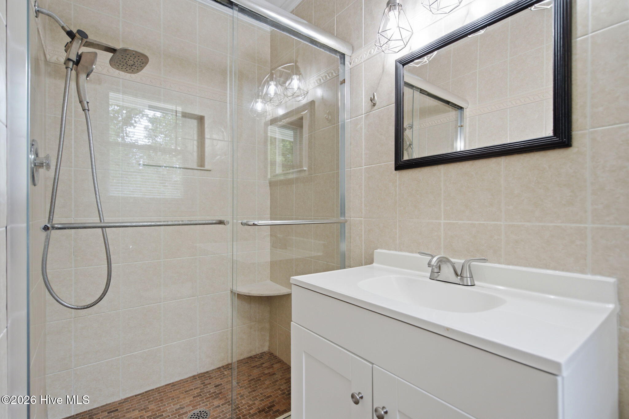409 Sharon Drive Property Photo 22