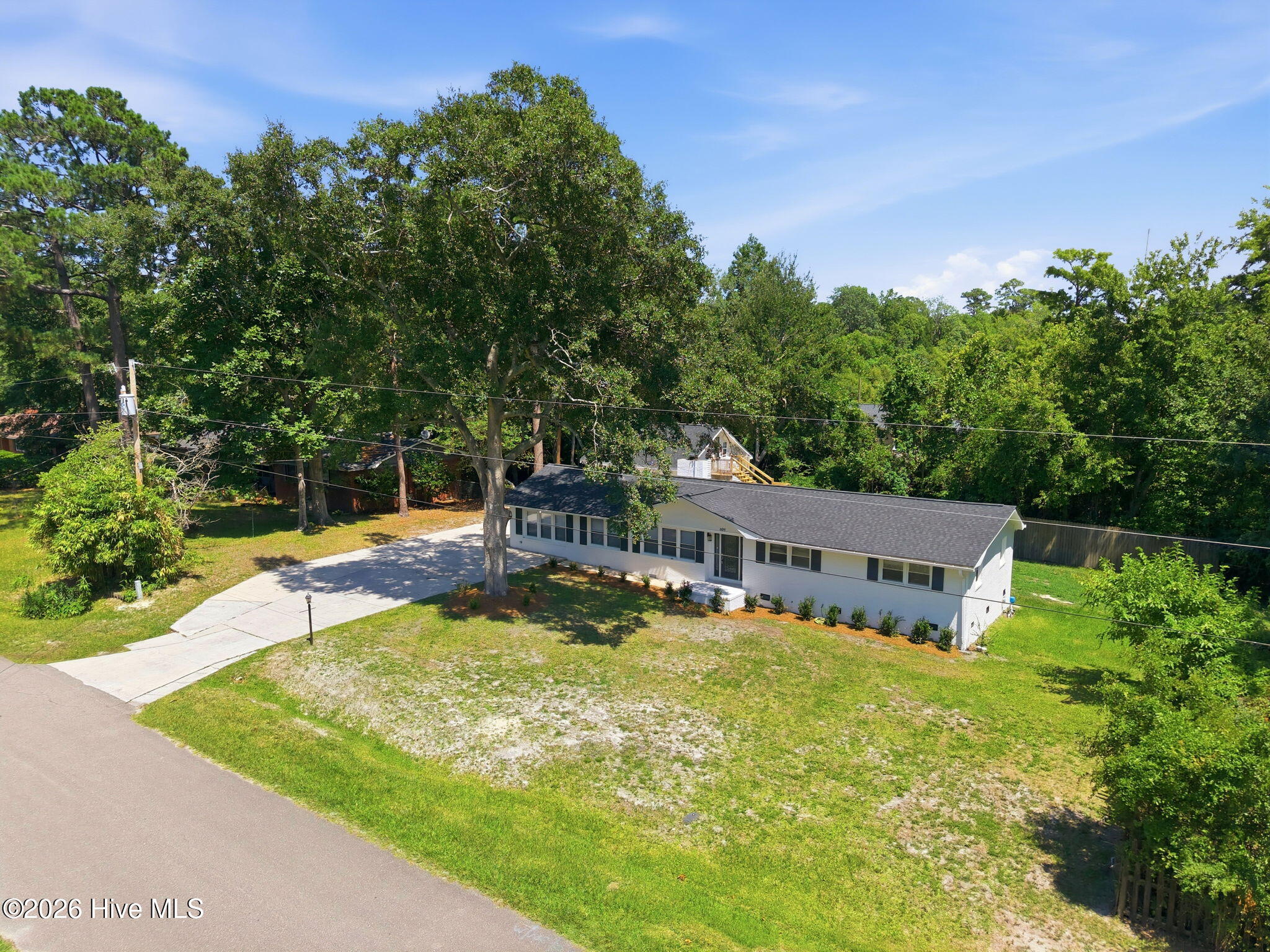 409 Sharon Drive Property Photo 46